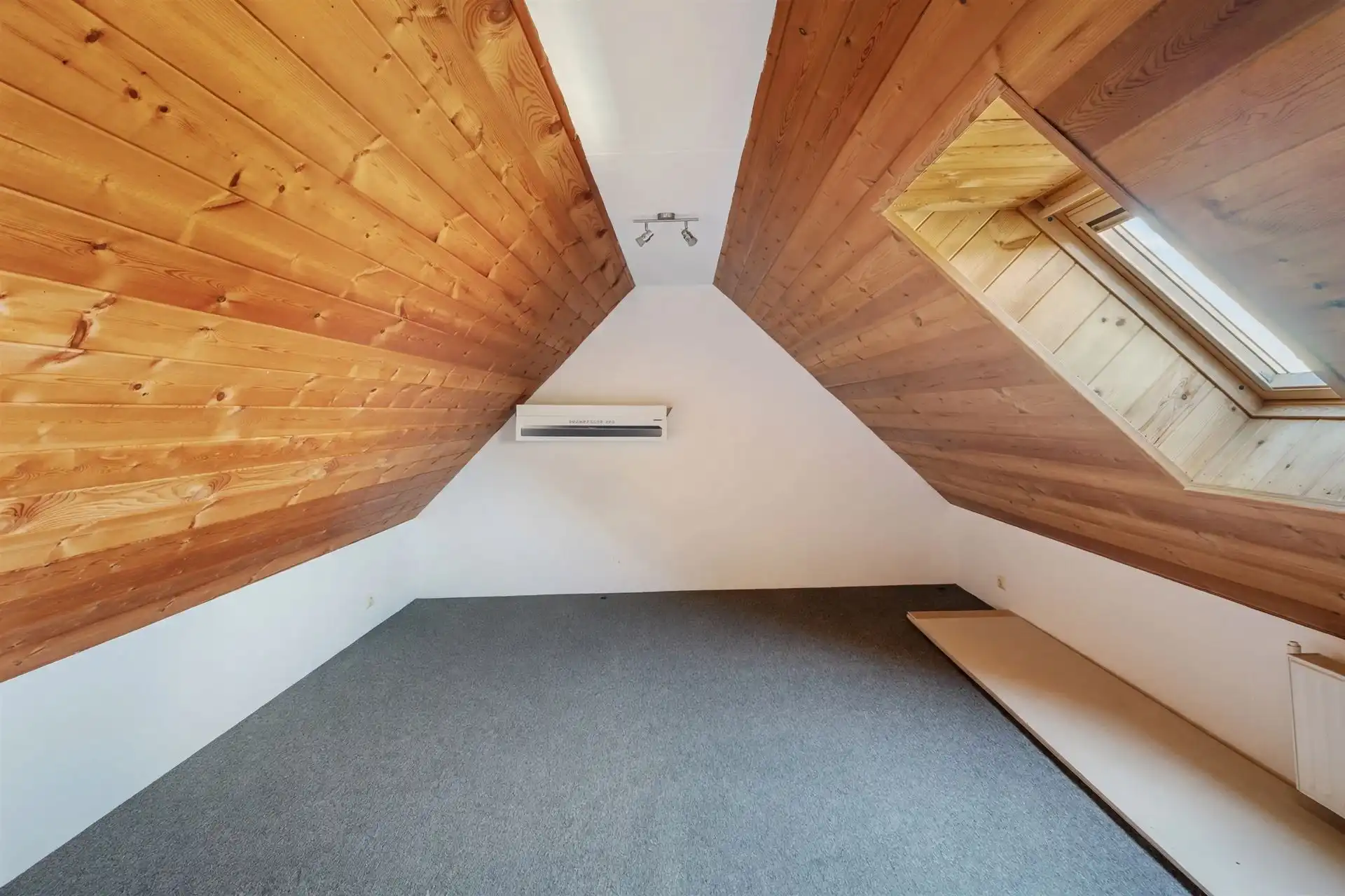 Prachtige villa met 6 slaapkamers + zwembad in Saint-Sauveur, energieklasse B! foto 20