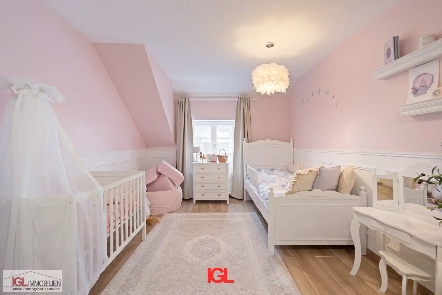 Opbrengsteigendom met twee appartementen foto 29