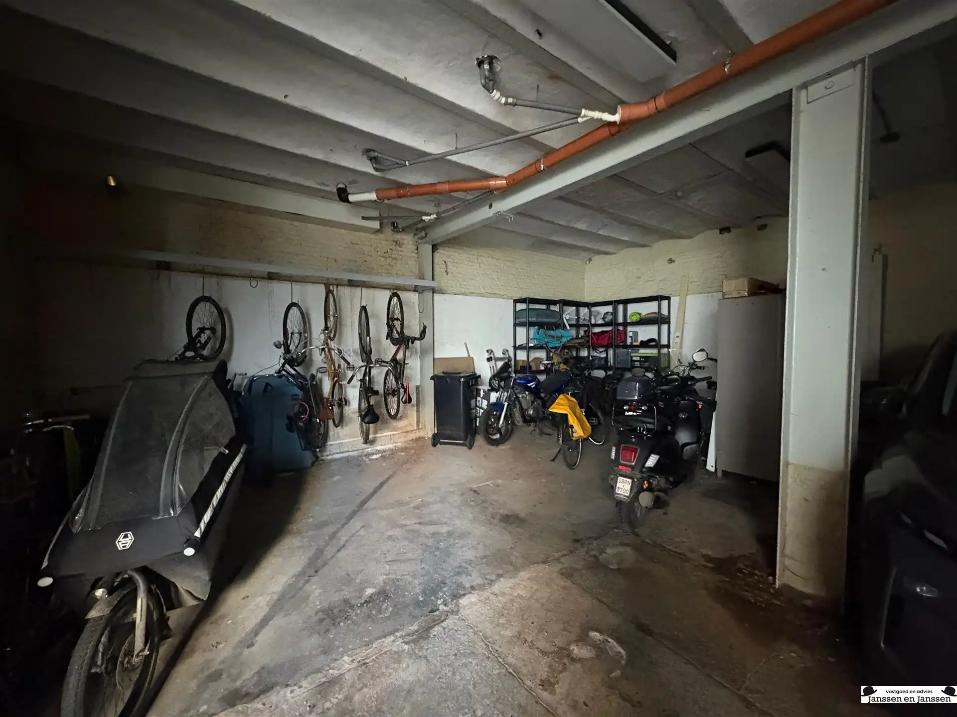 Appartement met 1 slaapkamer en terras te Merksem foto 13