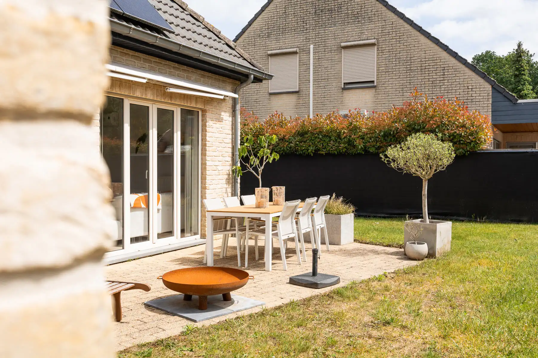 Rustig gelegen, energiezuinige gezinswoning met tuin foto 3