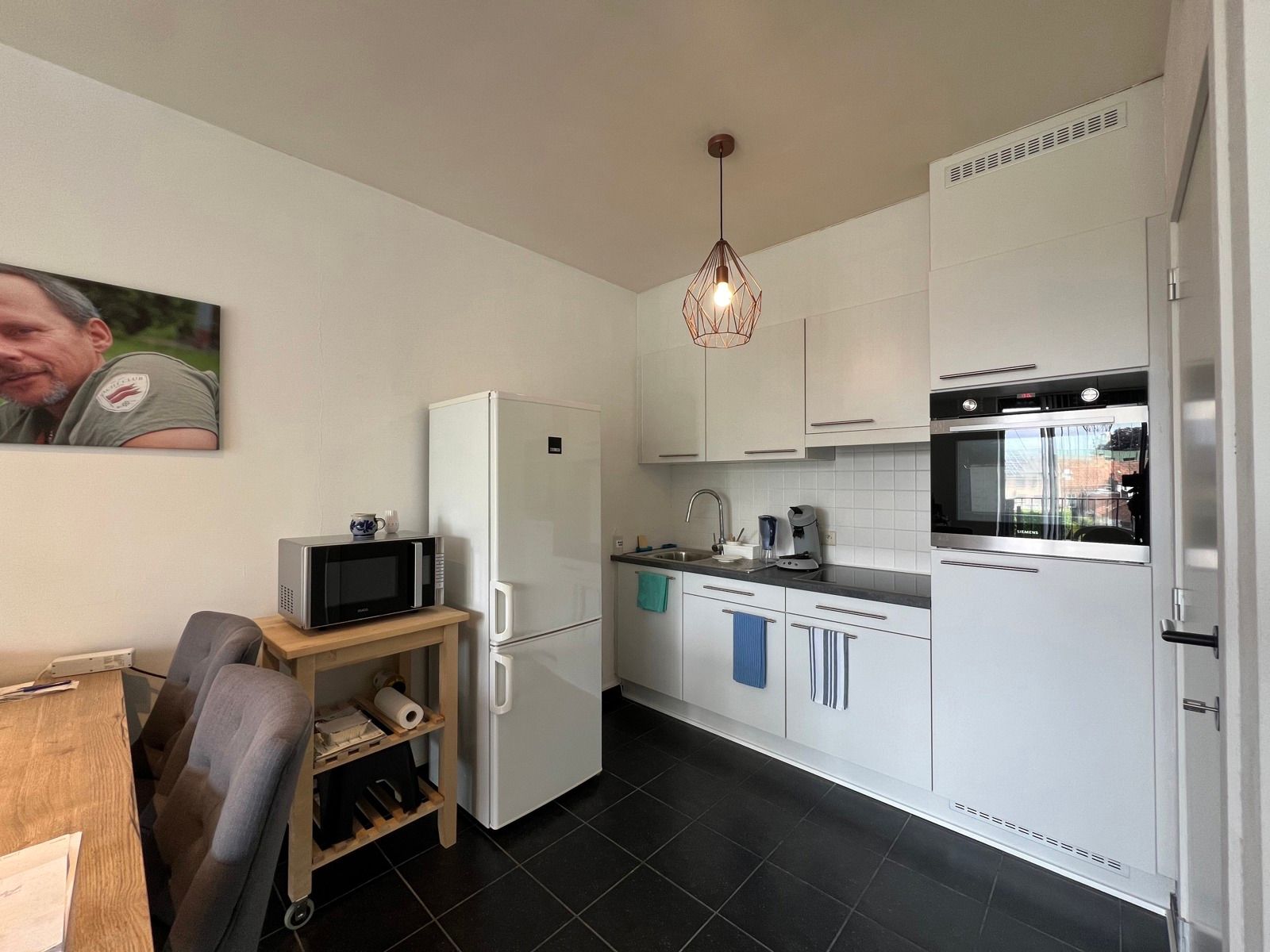 Lichtrijk appartement met 1 slaapkamer en terras foto 10