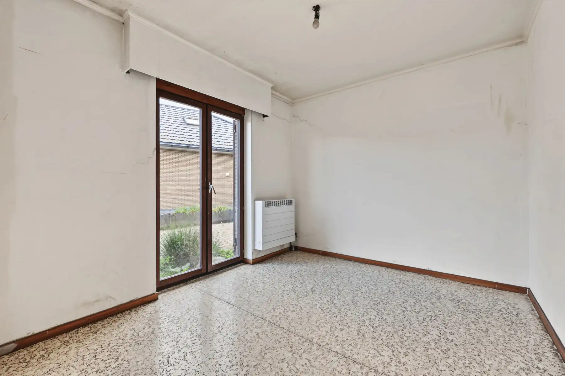 Te renoveren laagbouwwoning op een zonrijk perceel van ca 1.063m² op wandelafstand van het centrum van Rijkevorsel. foto 10