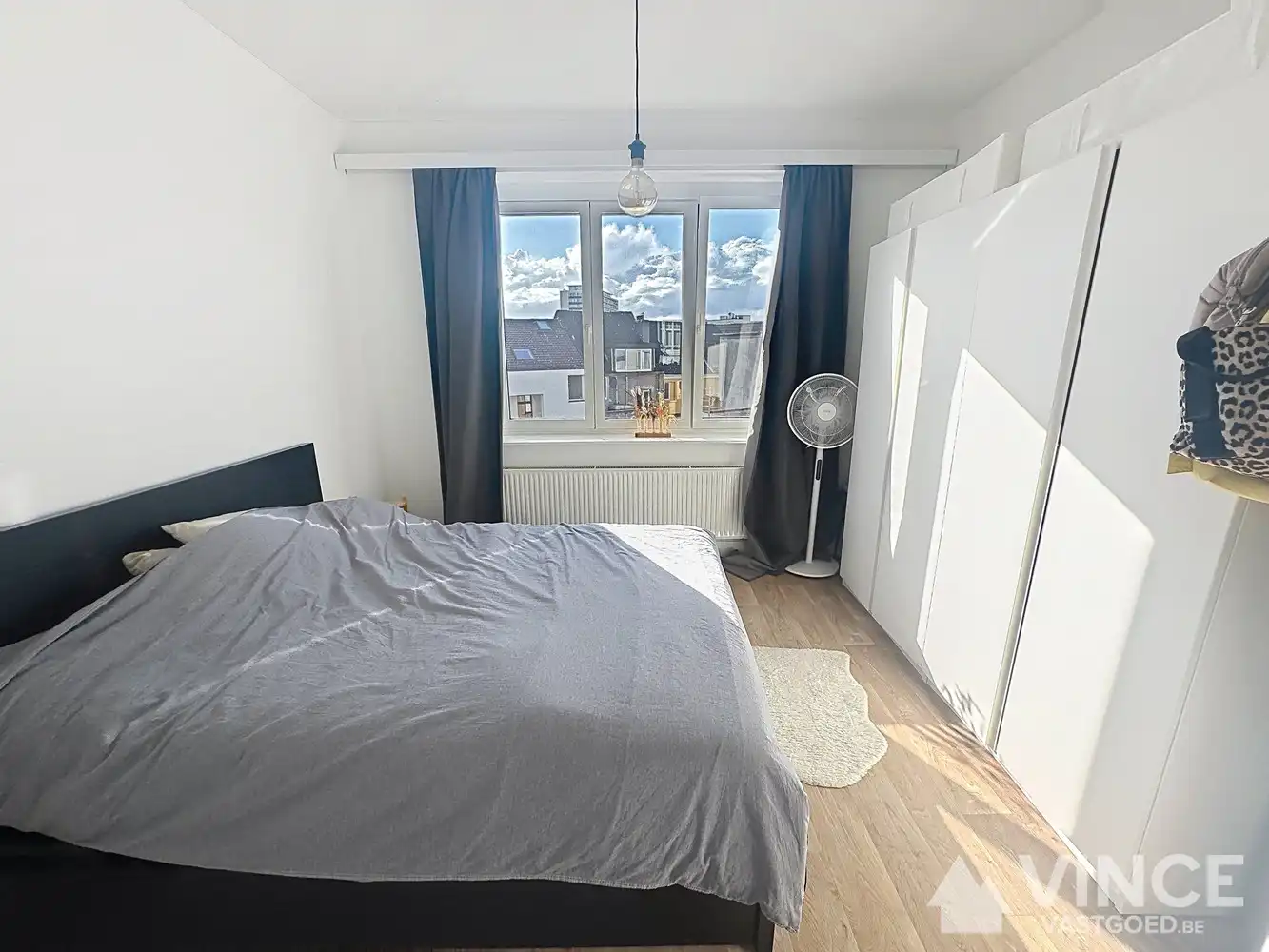 Zeer net en licht appartement op super locatie foto 6