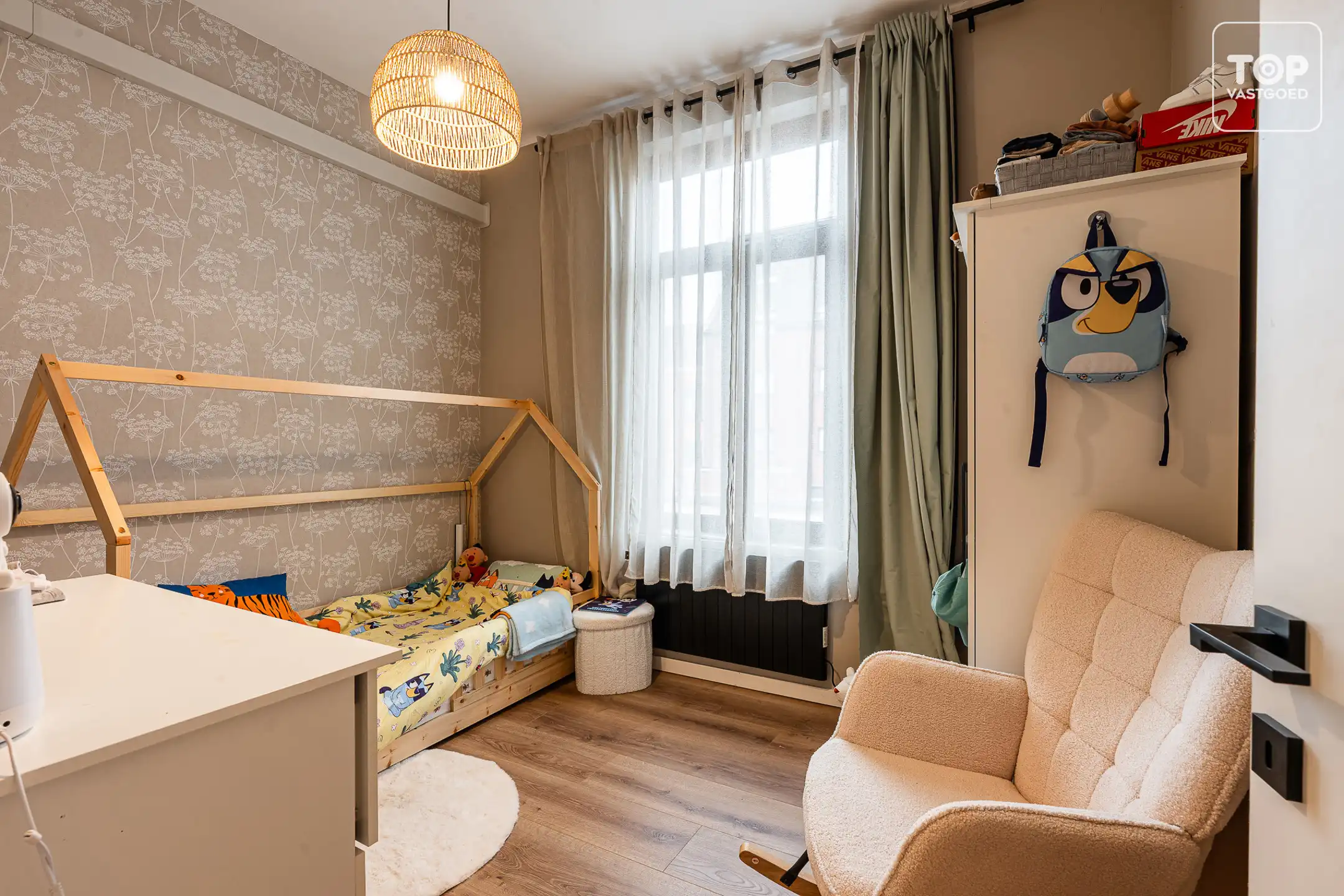 Recent gerenoveerde woning met 4 slaapkamers op TOPlocatie foto 17