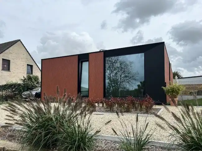 Gelijkvloerse nieuwbouwwoning volledig afgewerkt met 2 slaapkamers te Lommel. foto 3