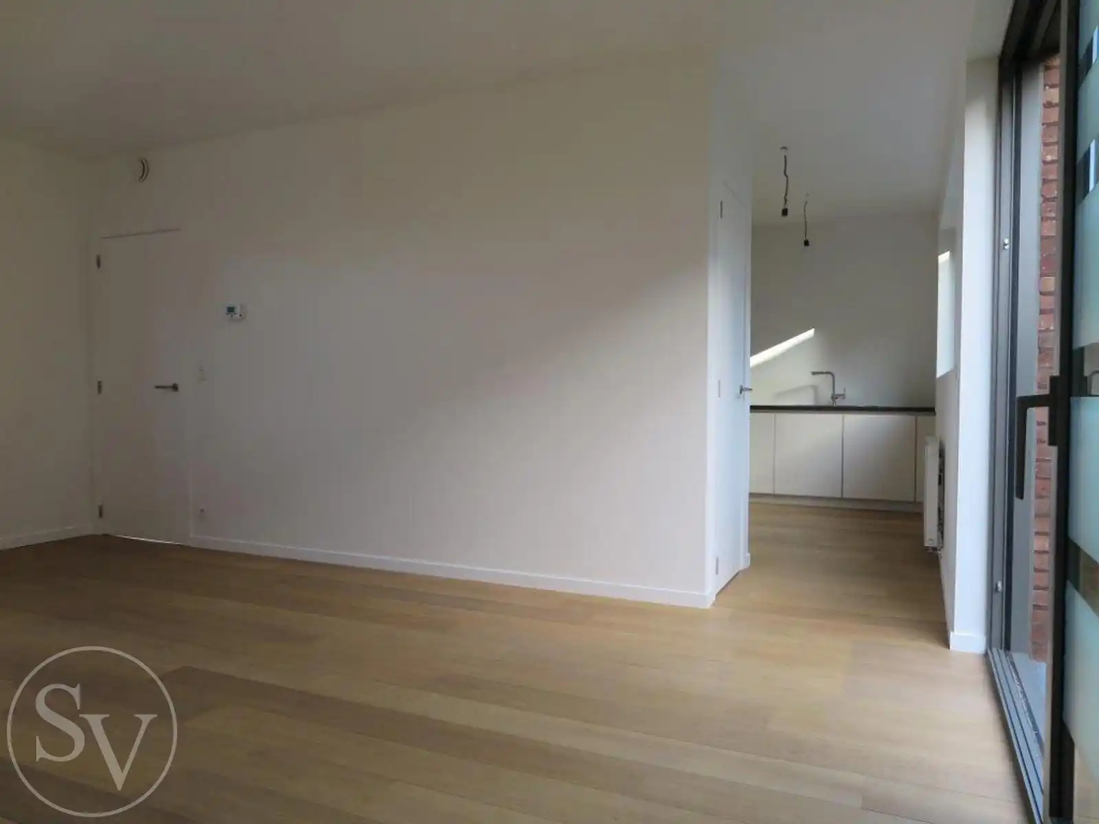 Woning, 3 slaapkamers en tuin. foto 5
