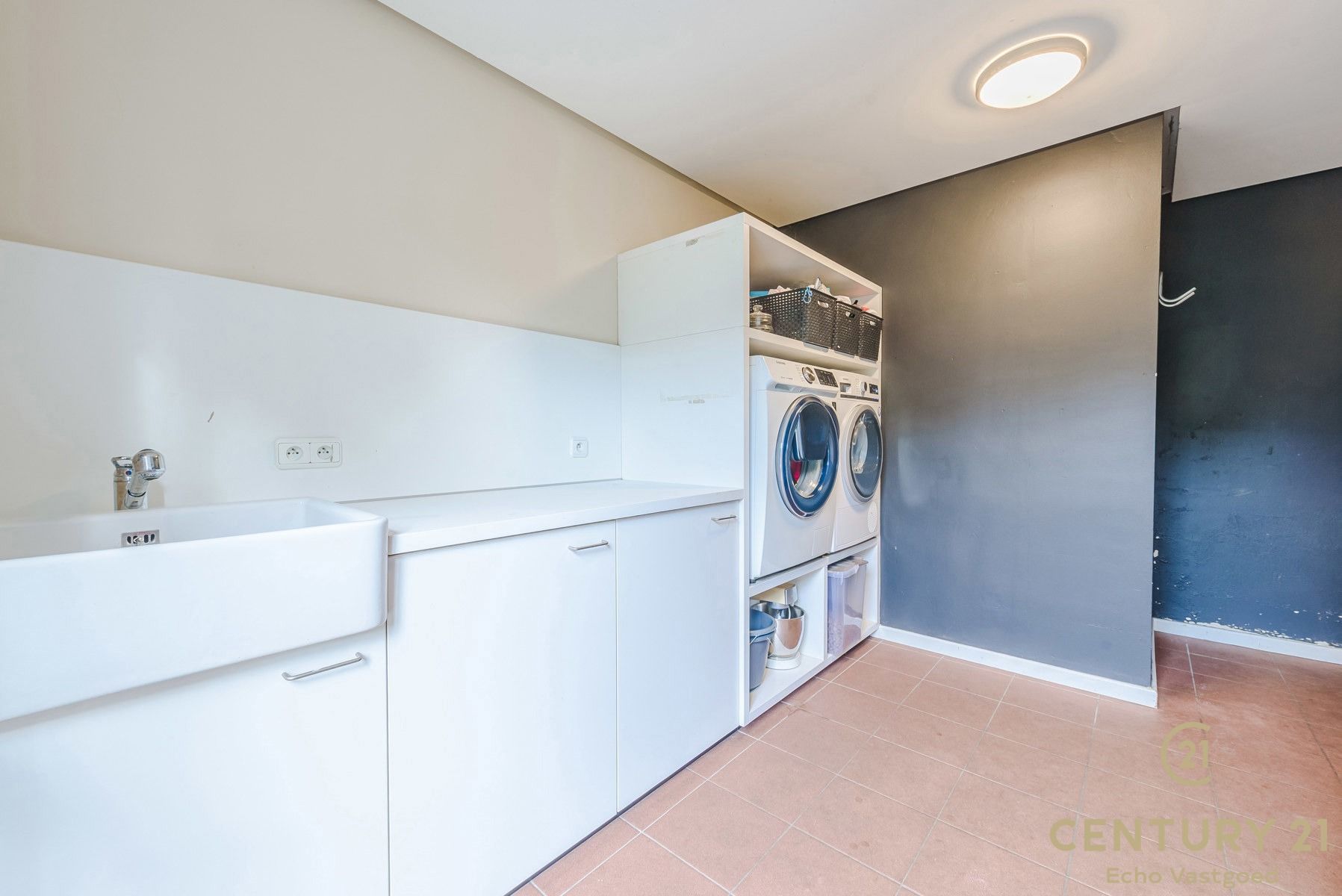 Tijdloze, instapklare villa met 5 slpk en 3 badk op ca1521m² foto 11