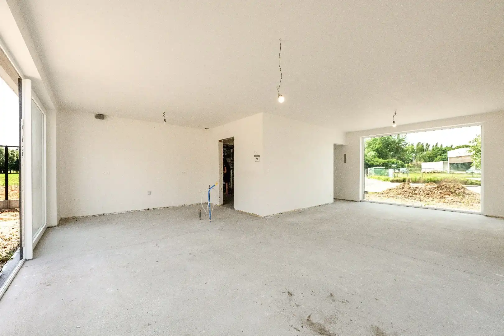 PRACHTIGE MODERNE WONING MET TUIN | GARAGE EN BIJGEBOUW (24 m²) foto 4