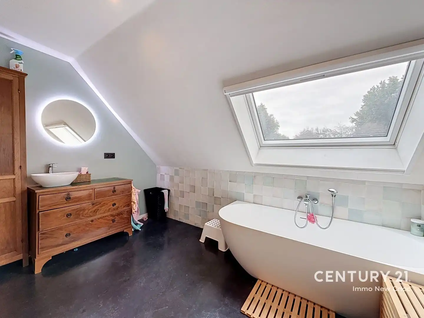 Scandinavisch wonen in harmonie met de natuur: Exclusieve villa in Damme foto 29