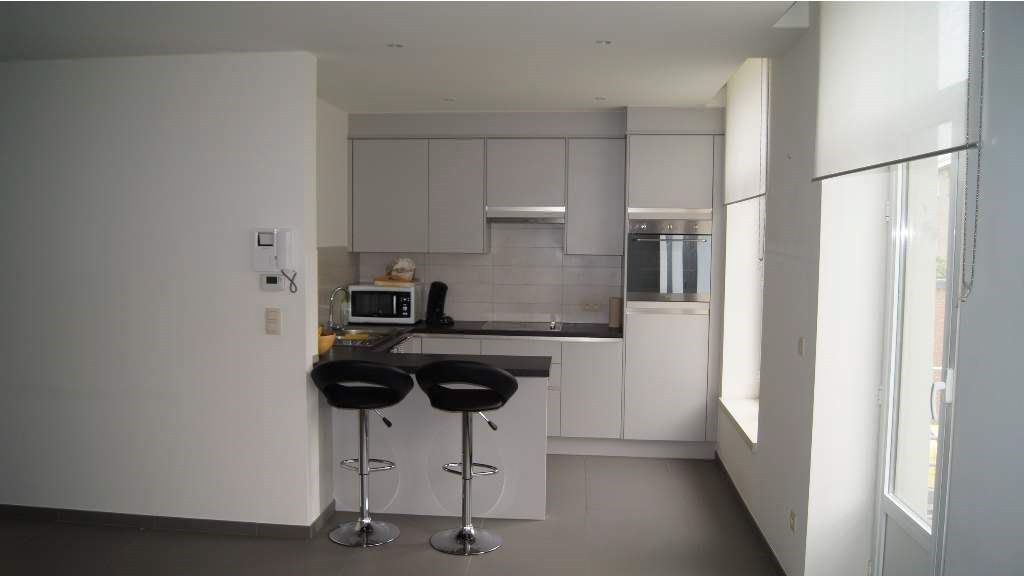 Stijlvol duplexappartement met 2 slpks en terras foto {{pictureIndex}}