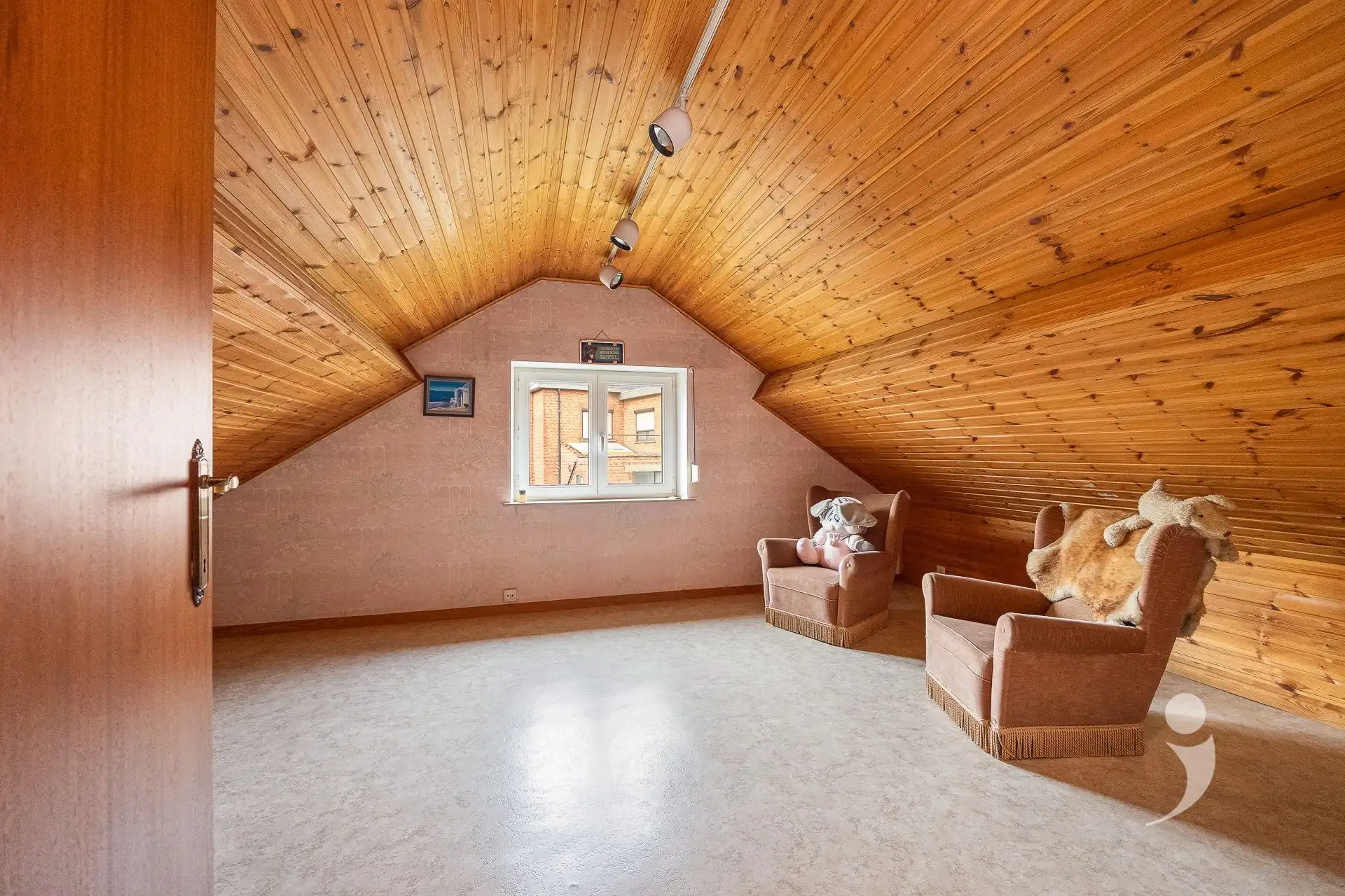 Knappe woning op een toplocatie te Scherpenheuvel!  foto 26