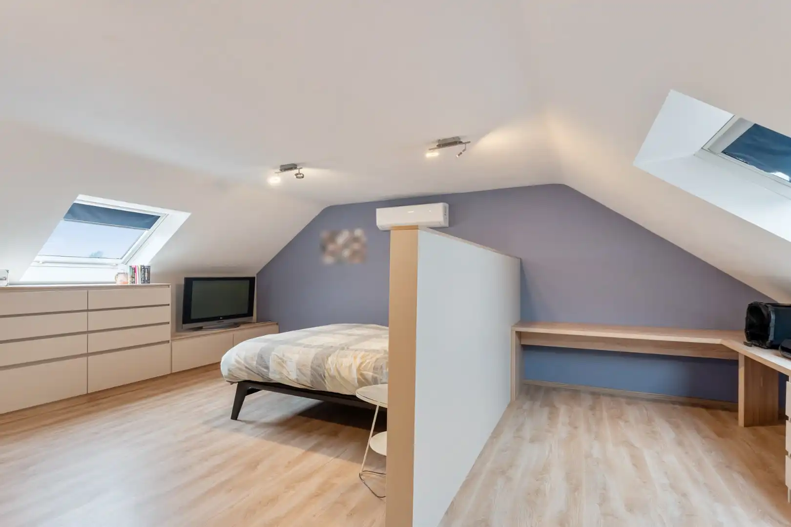 Recente, goed afgewerkte gezinswoning op een perceel van 5a15ca nabij het dorpscentrum van Opoeteren!  foto 24