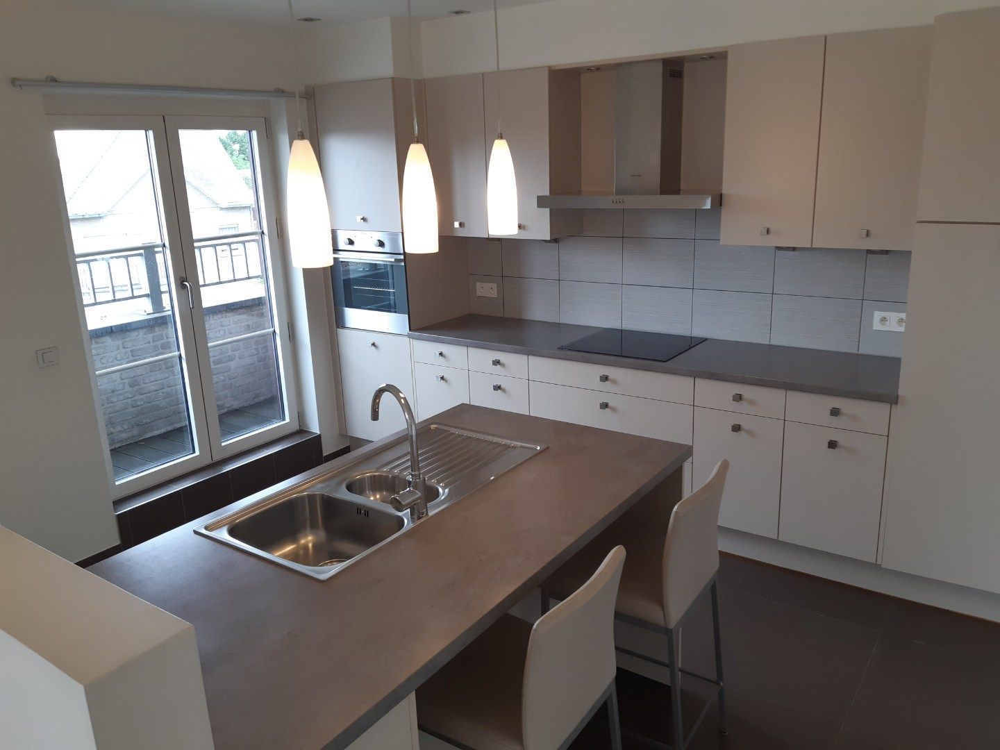 Exceptioneel appartement in hartje Dikkelvenne. foto 9
