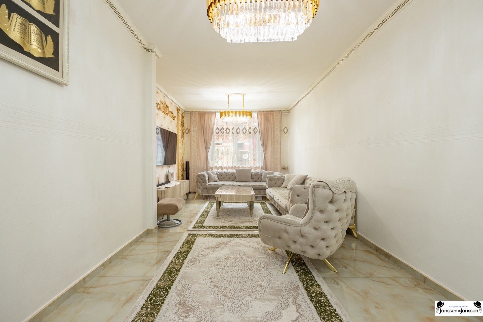 Ruime instapklare woning met 3 à 4 slaapkamers in 2060 Antwerpen! foto 5
