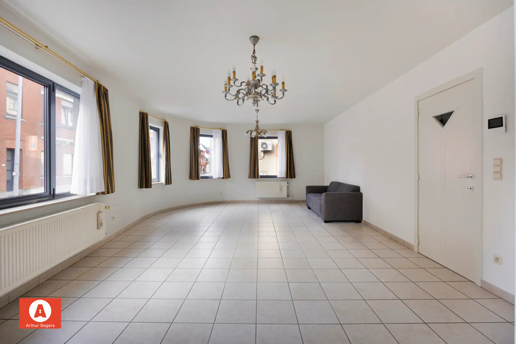 Gelijkvloersappartement met garage nabij centrum Buggenhout foto 7