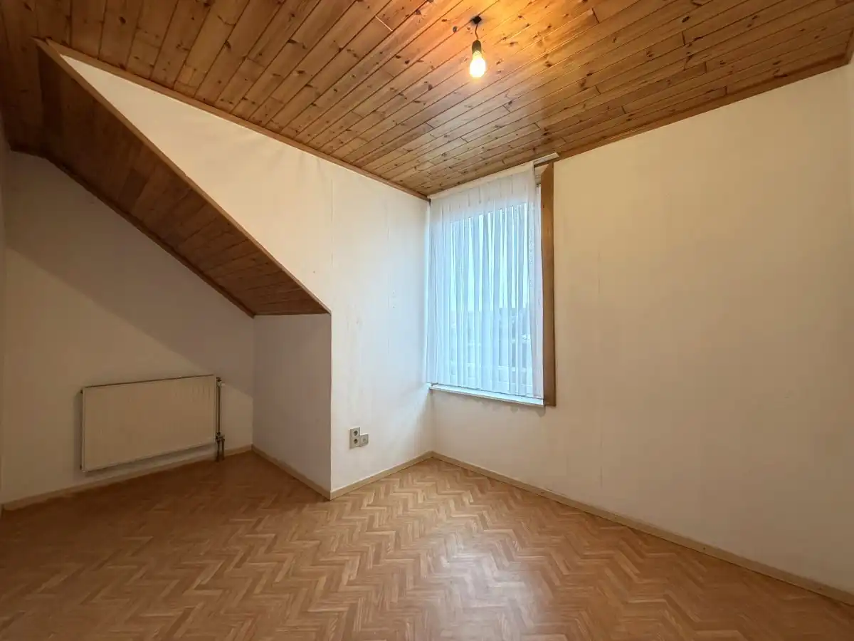 Moorslede - Ruim appartement met een lichtrijke leefruimte in het centrum foto 9