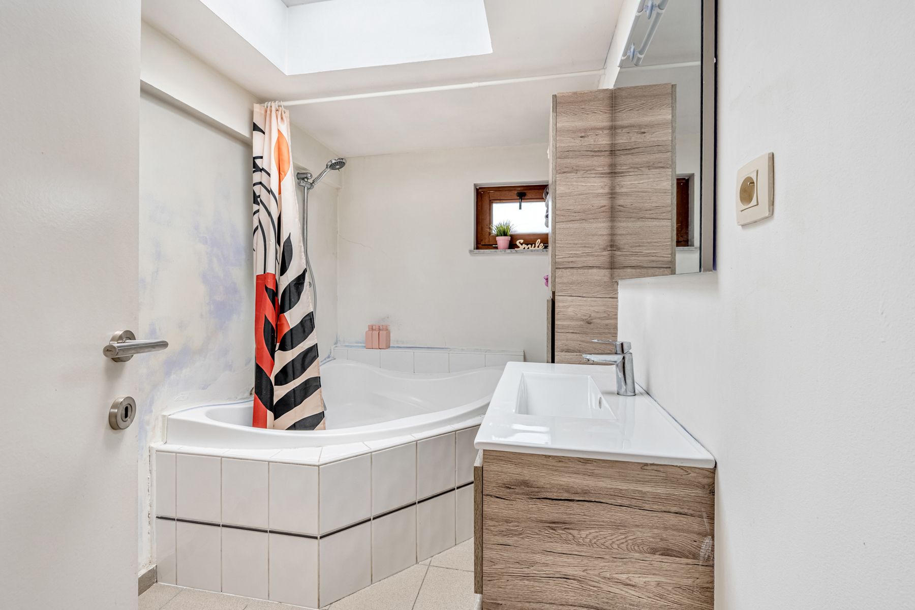 Halfopn bebouwing met 4 slaapkamers en zuidgerichte tuin foto 11