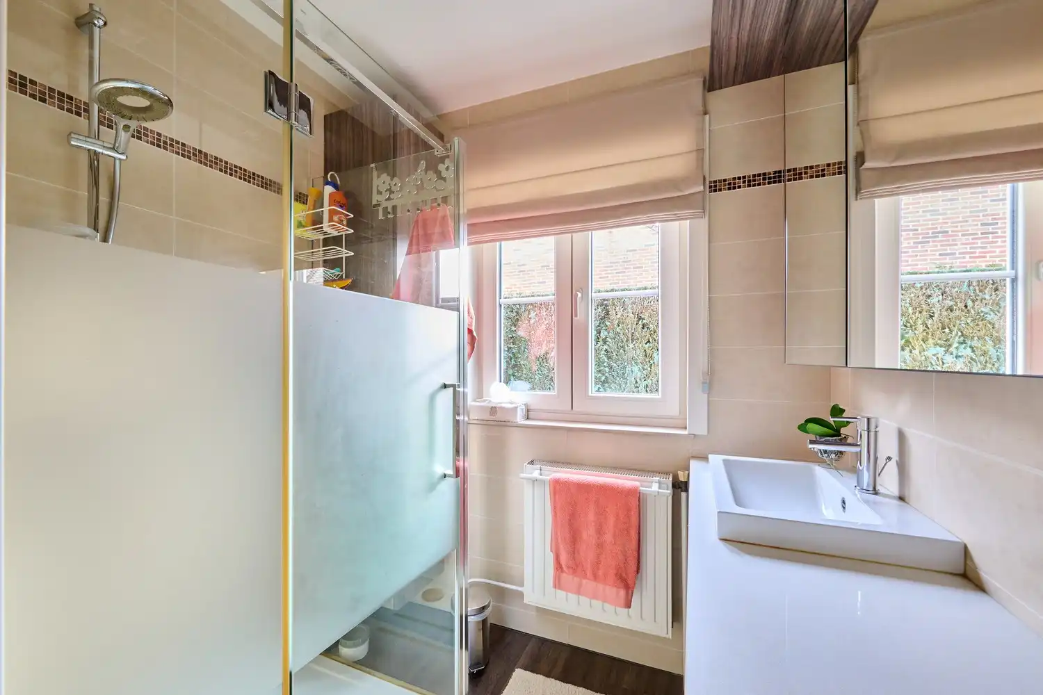 Praktisch ingedeeld keurig onderhouden landhuis - landelijk gelegen foto 15