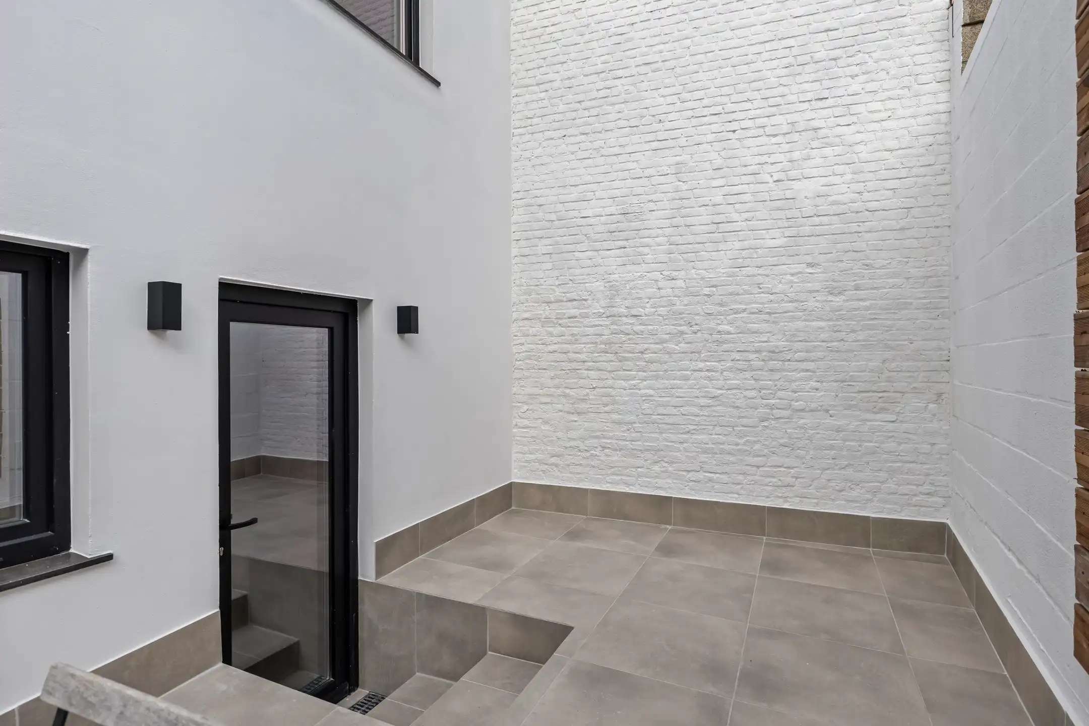 Prachtig gerenoveerde woning (met eventuele handelsruimte) foto 11