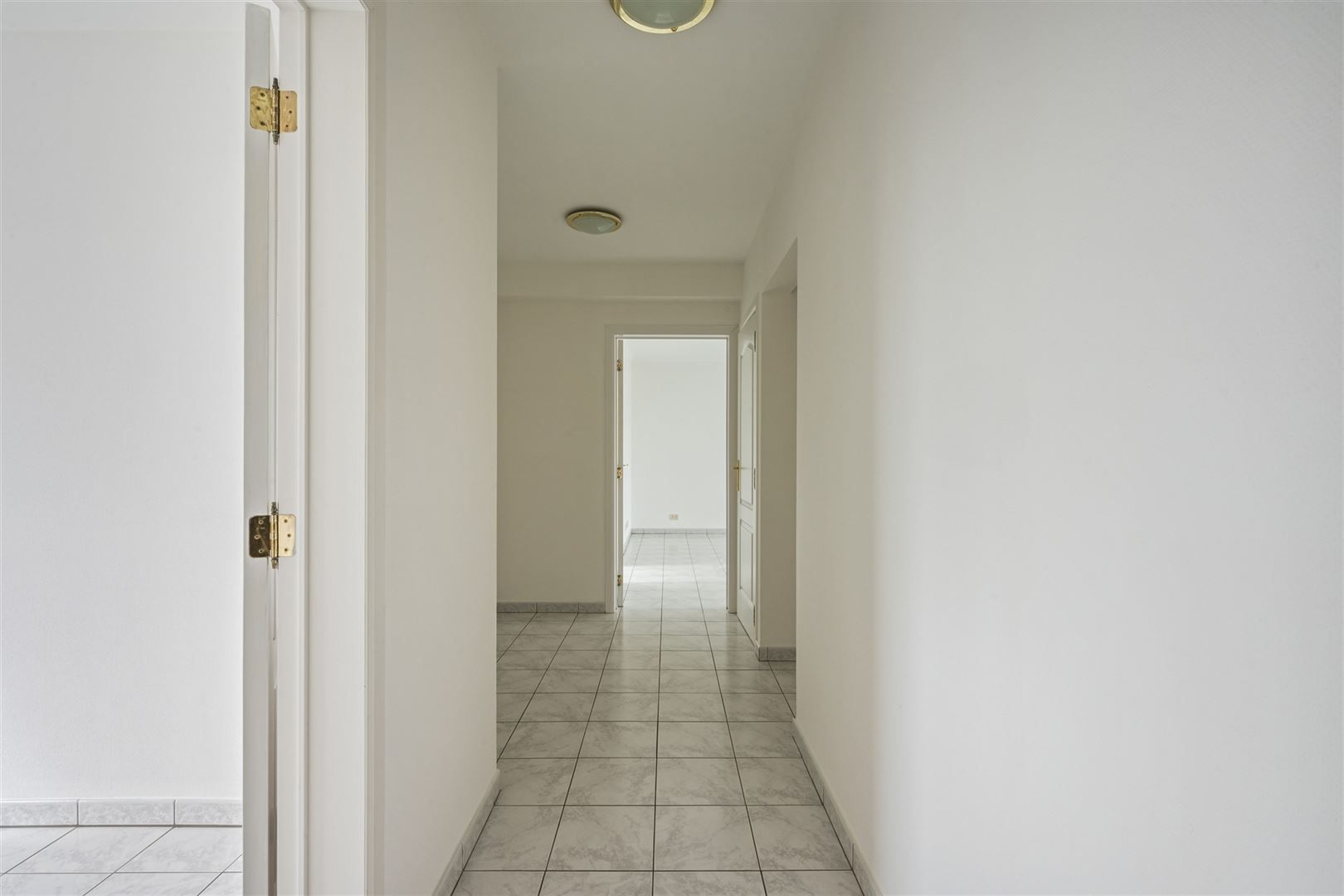 Twee slaapkamer appartement foto 17