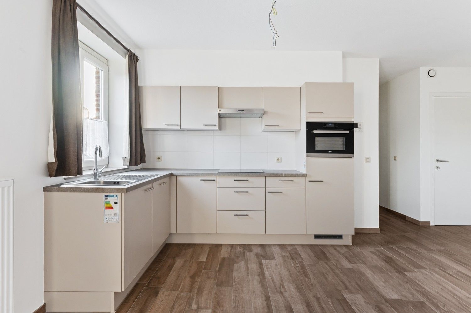 Gelijkvloersappartement met één slaapkamer en ruim terras (23m²) foto 4