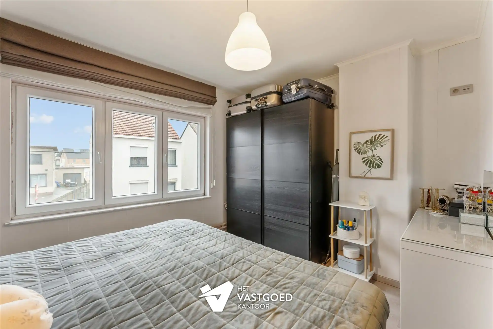 VOLLEDIG GERENOVEERDE WONING MET 4 SLAAPKAMERS, RUIME LEEFRUIMTES EN VRIJSTAANDE GARAGE OP PERCEEL VAN 6A90CA VLAKBIJ BE-MINE foto 17