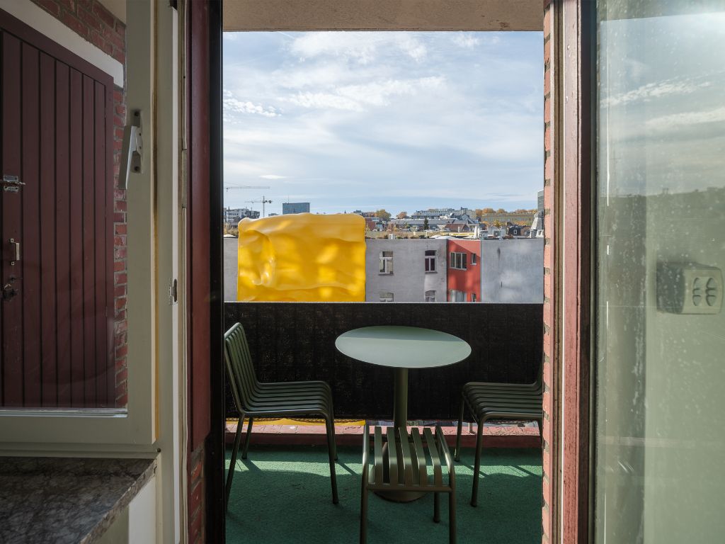 Gent centrum: Ruim appartement (3 slpkmrs) met buitenruimte, weids zicht en parkeergelegenheid nabij het het Zuidpark - Opportuniteit! foto 14