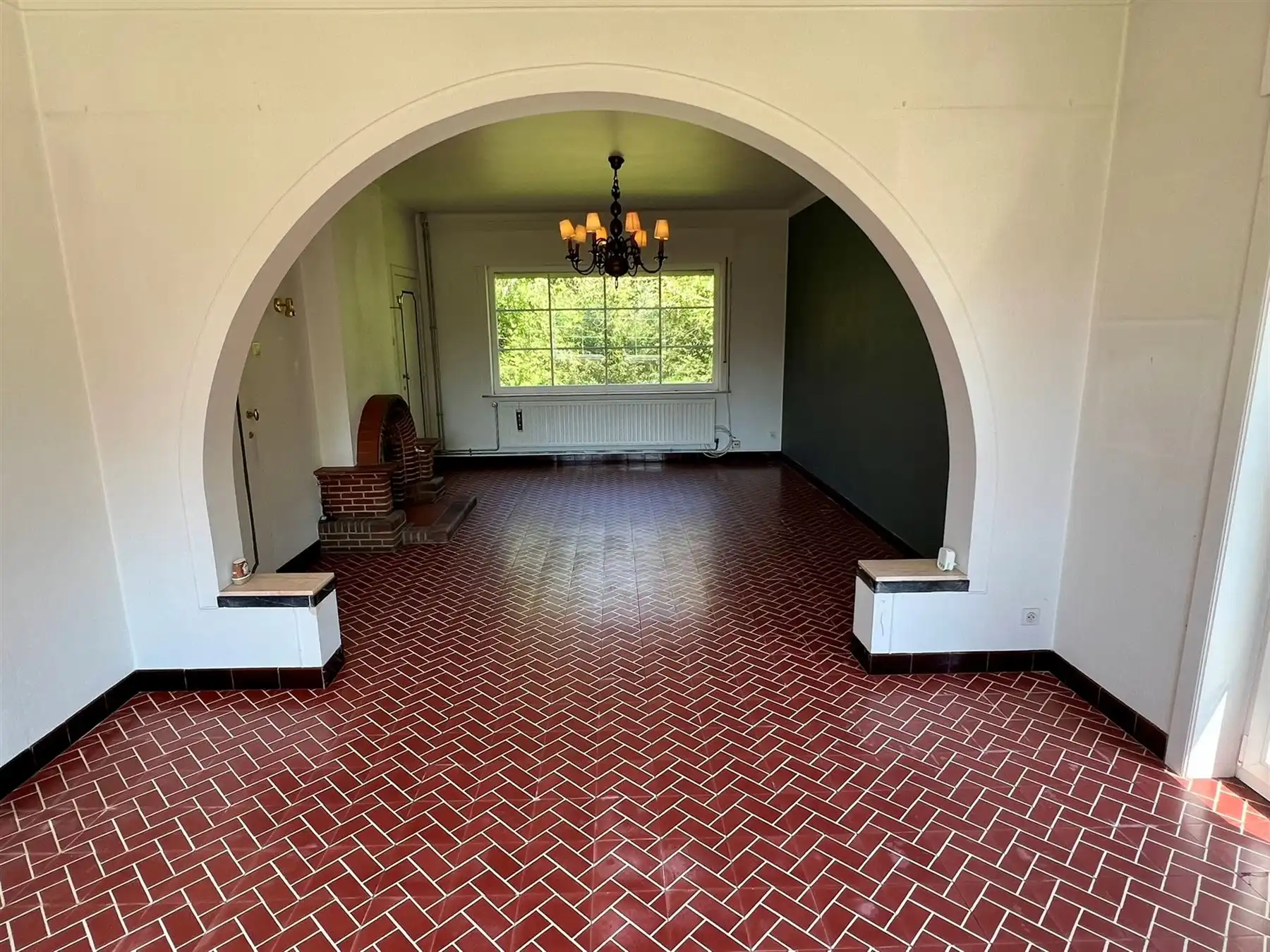 Ruime eigendom met woning, atelier en uitbreidingspotentieel  foto 8