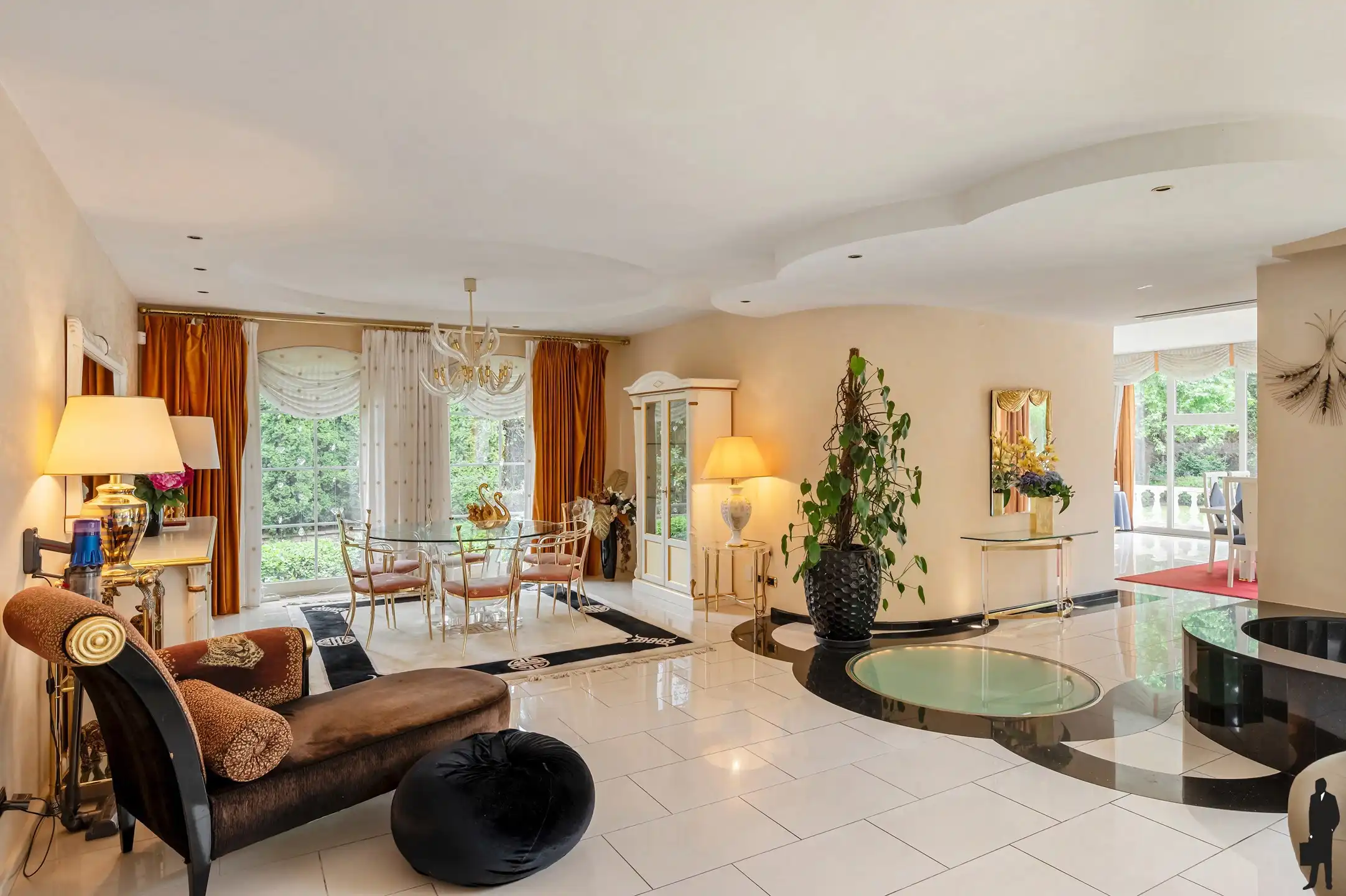 Exclusieve stijlvilla met binnenzwembad, wellness en hoogwaardige afwerking op toplocatie te Essen foto 8