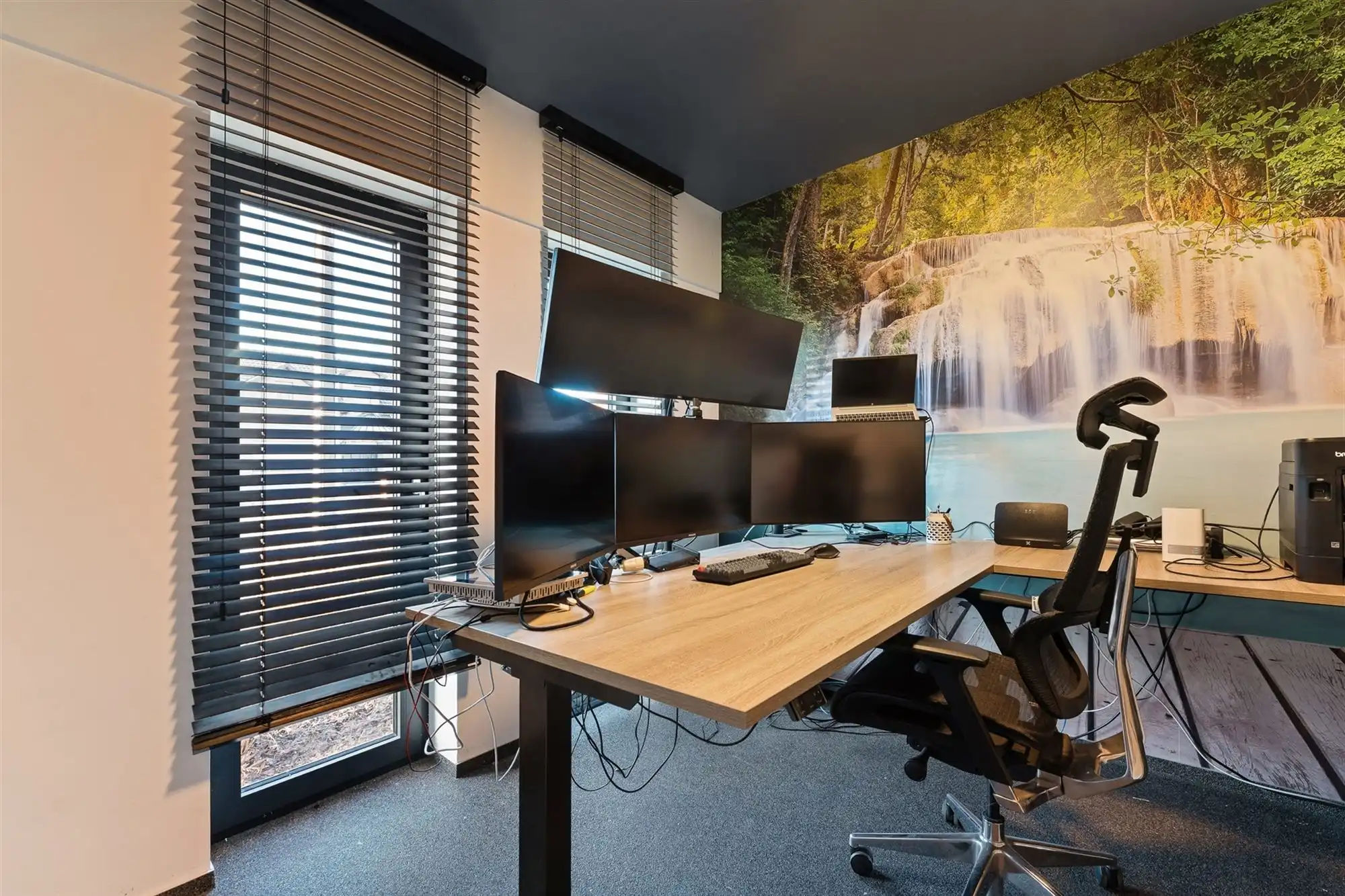 MODERNE EN RECENT GEBOUWDE WONING MET 5 SLAAPKAMERS OP EEN RUIM PERCEEL VAN 13A46CA TE PAAL foto 12