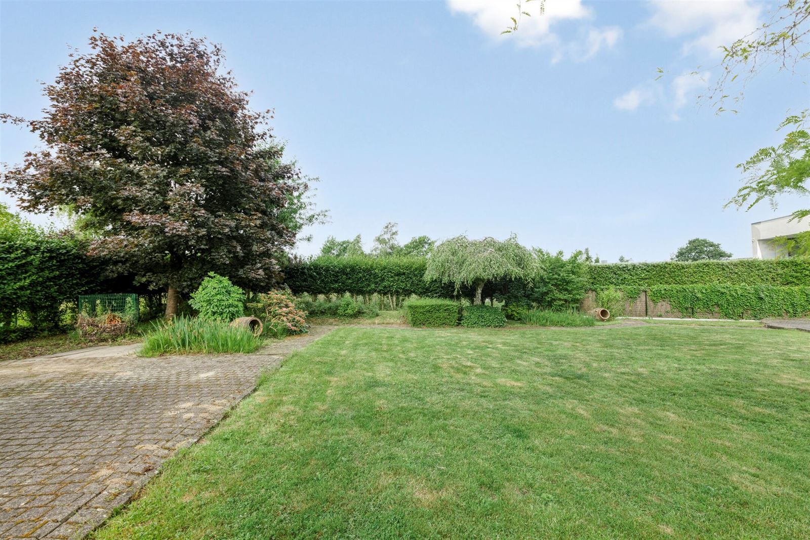 Ruime villa te huur op rustige locatie foto 32