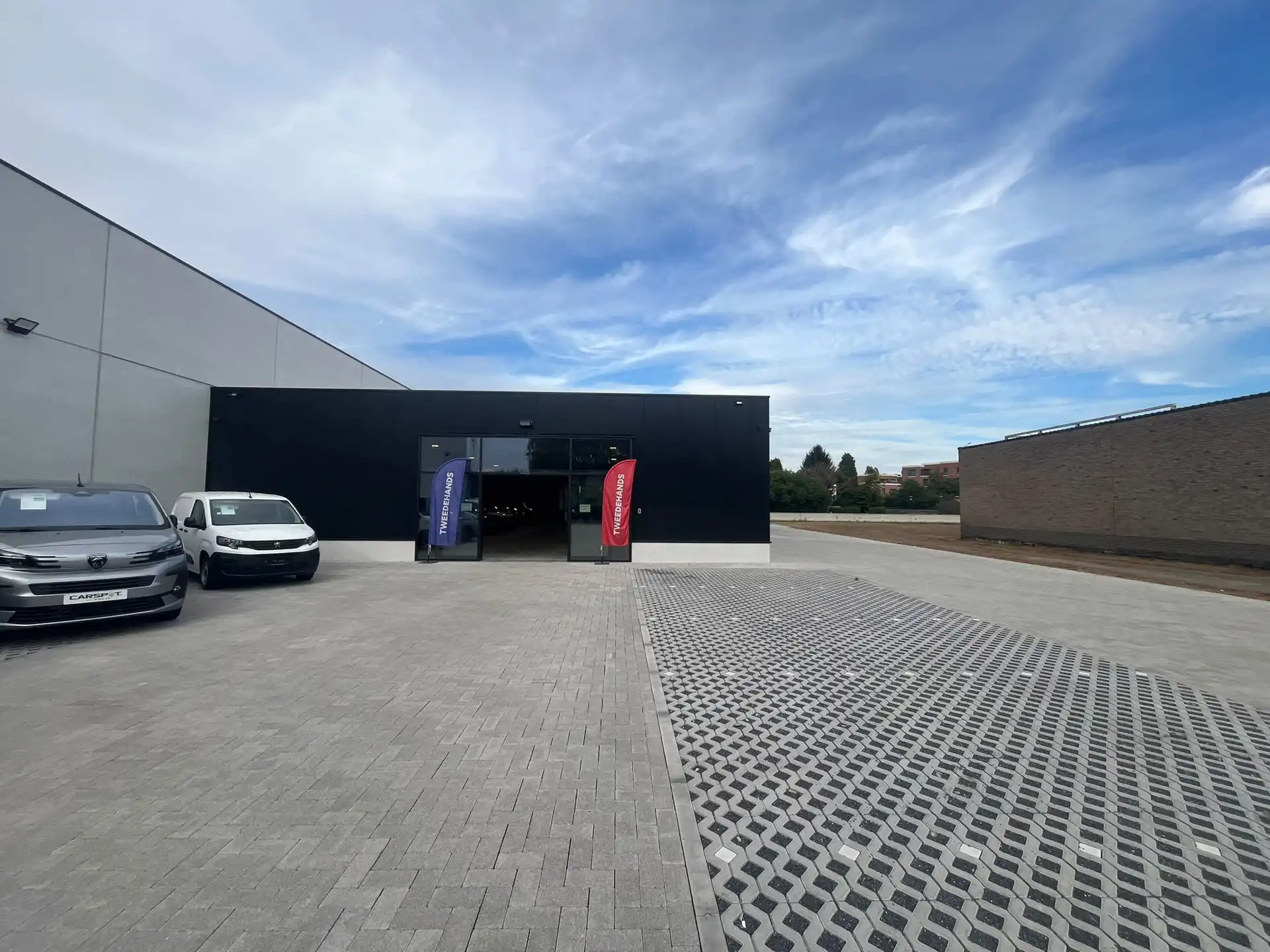 Commerciële unit op zichtlocatie te huur in Herentals foto 9
