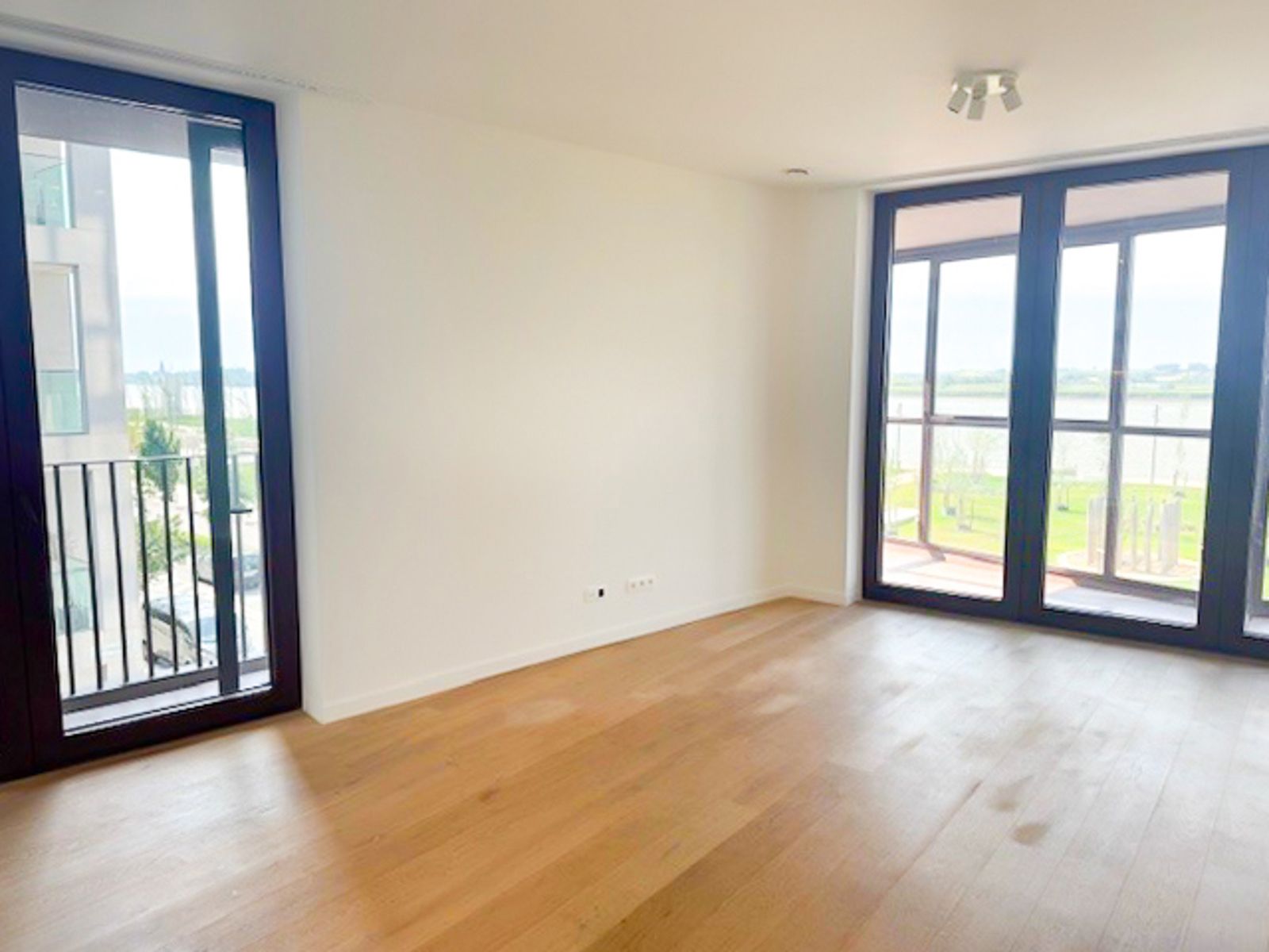2-slaapkamer appartement met zicht op Schelde  foto 4