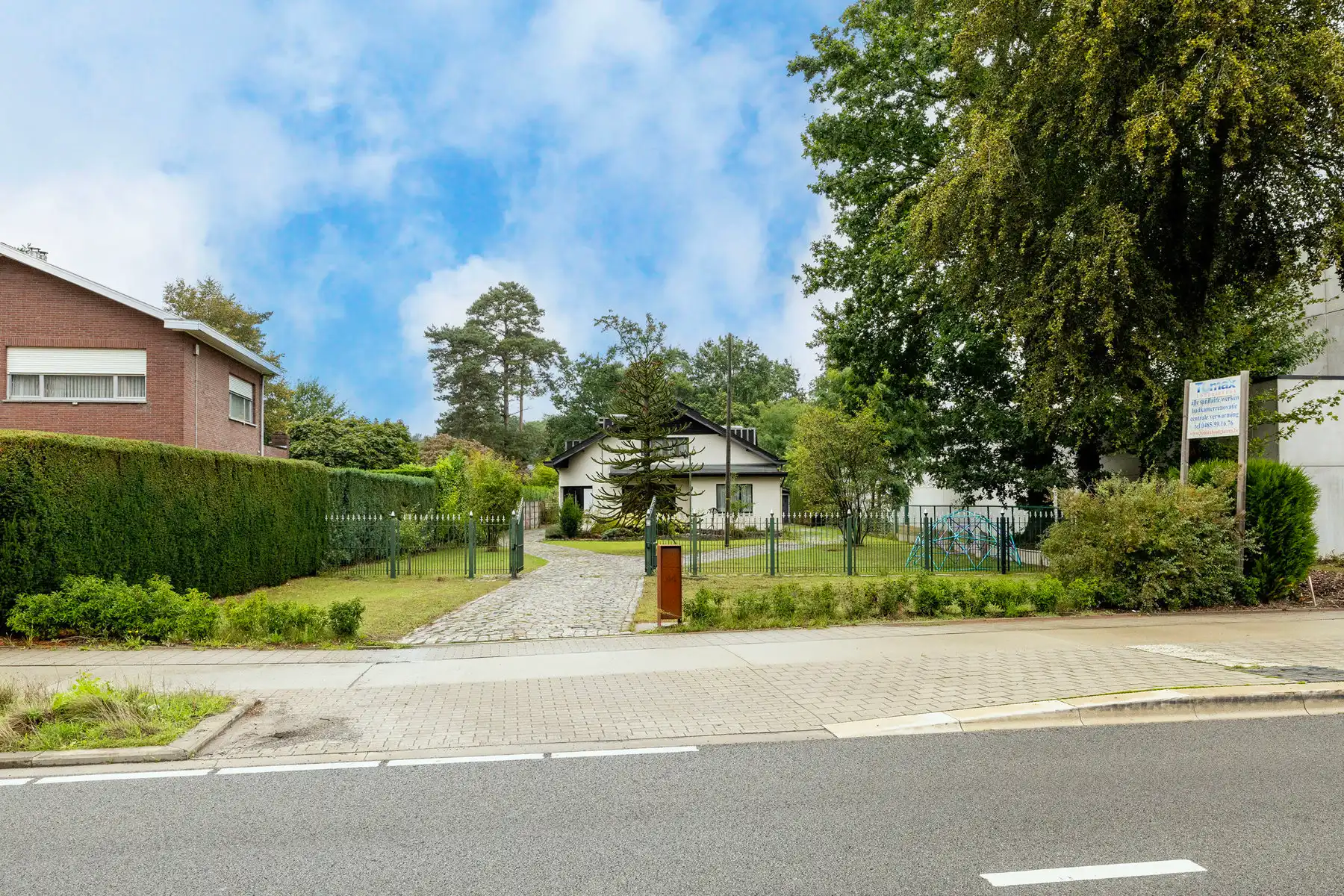 OB met 4 slpk, mog inrichten zolder + garage/magazijn foto 32