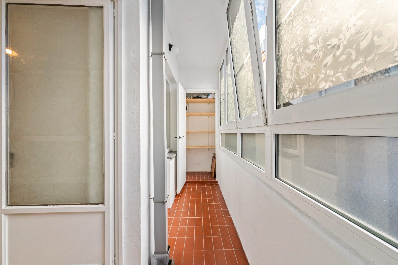 Charmant instapklaar appartement foto 12