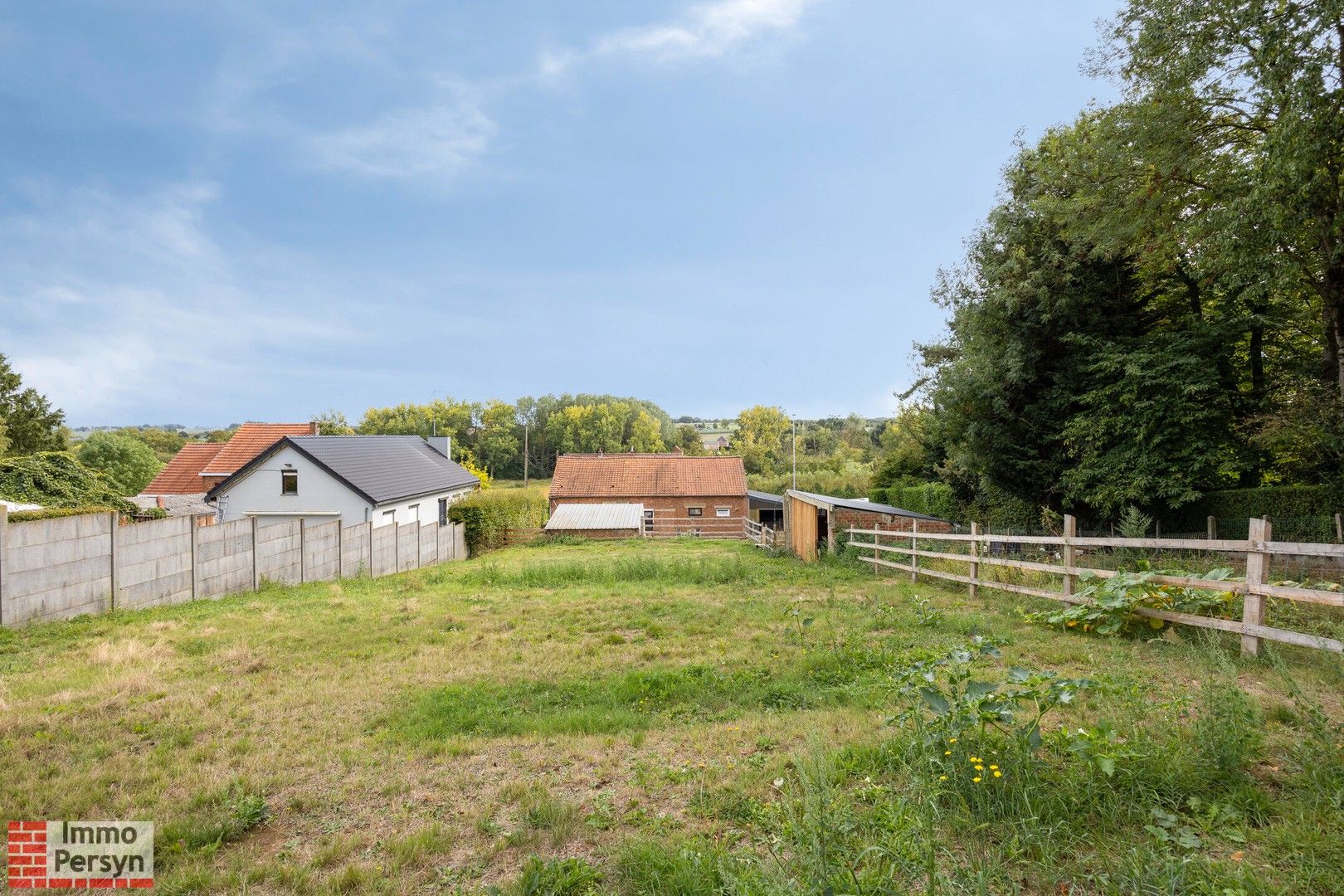 Grotendeels gerenoveerde woning met ruime tuin op 17a75ca foto 5