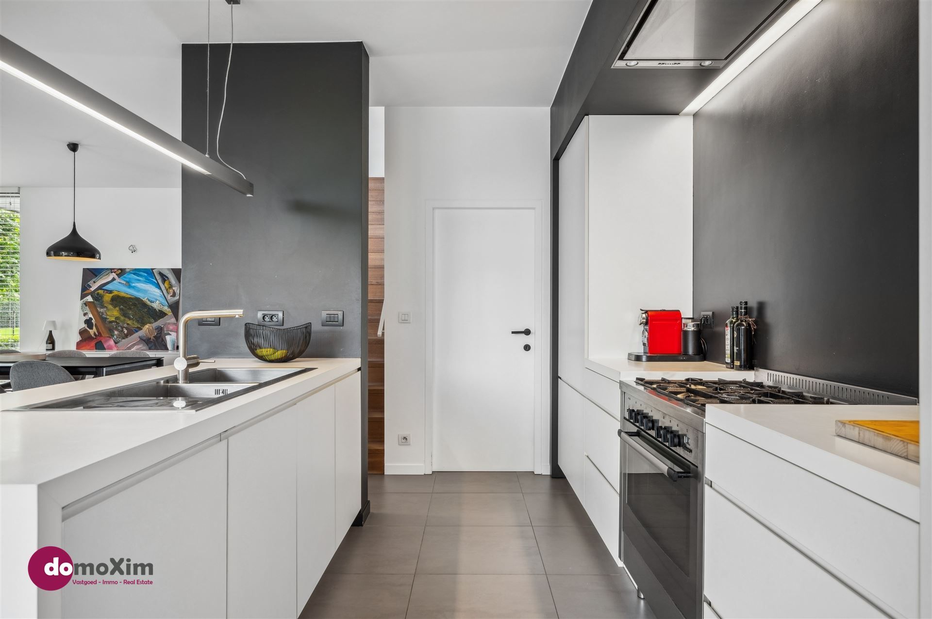 Instapklare, energiezuinige woning met home-office en prachtige tuin in rustige residentiële buurt te Putte foto 8