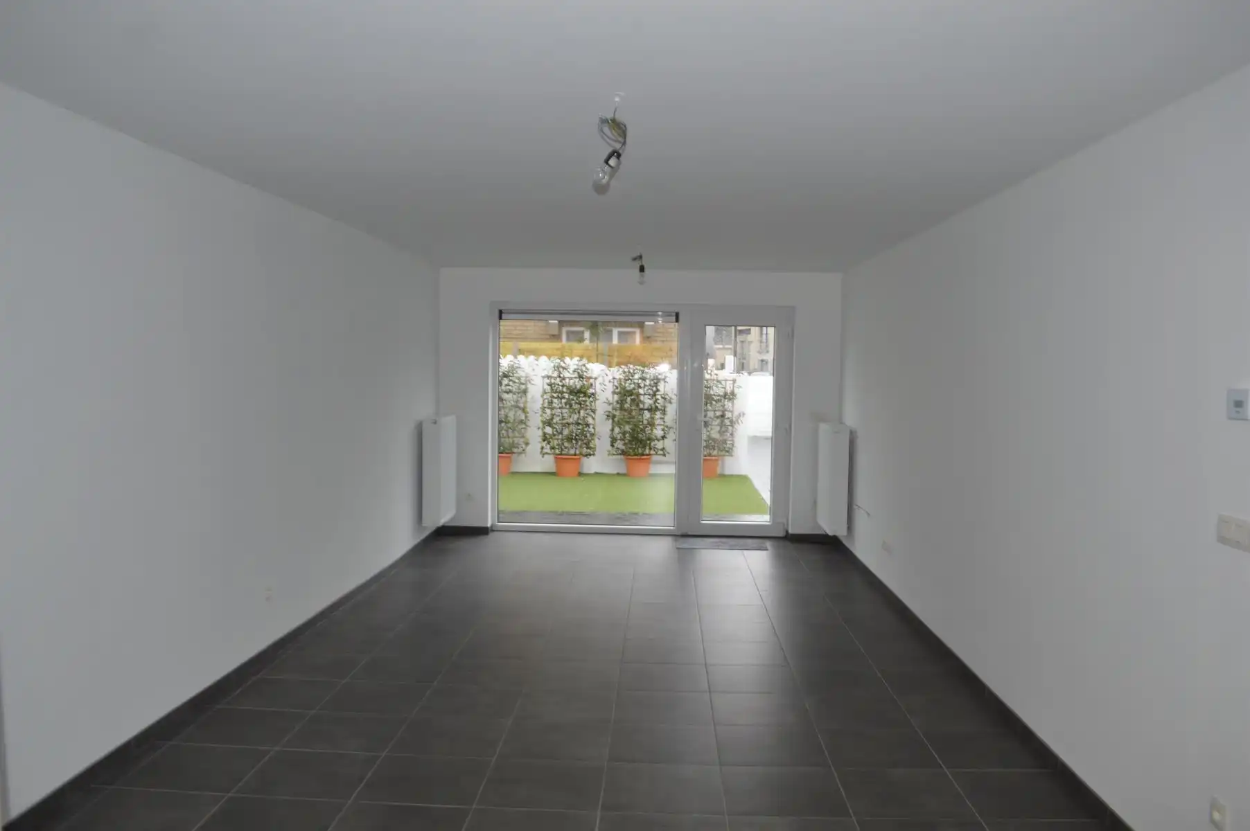 HERZELE - Volledig gerenoveerde eengezinswoning foto 2