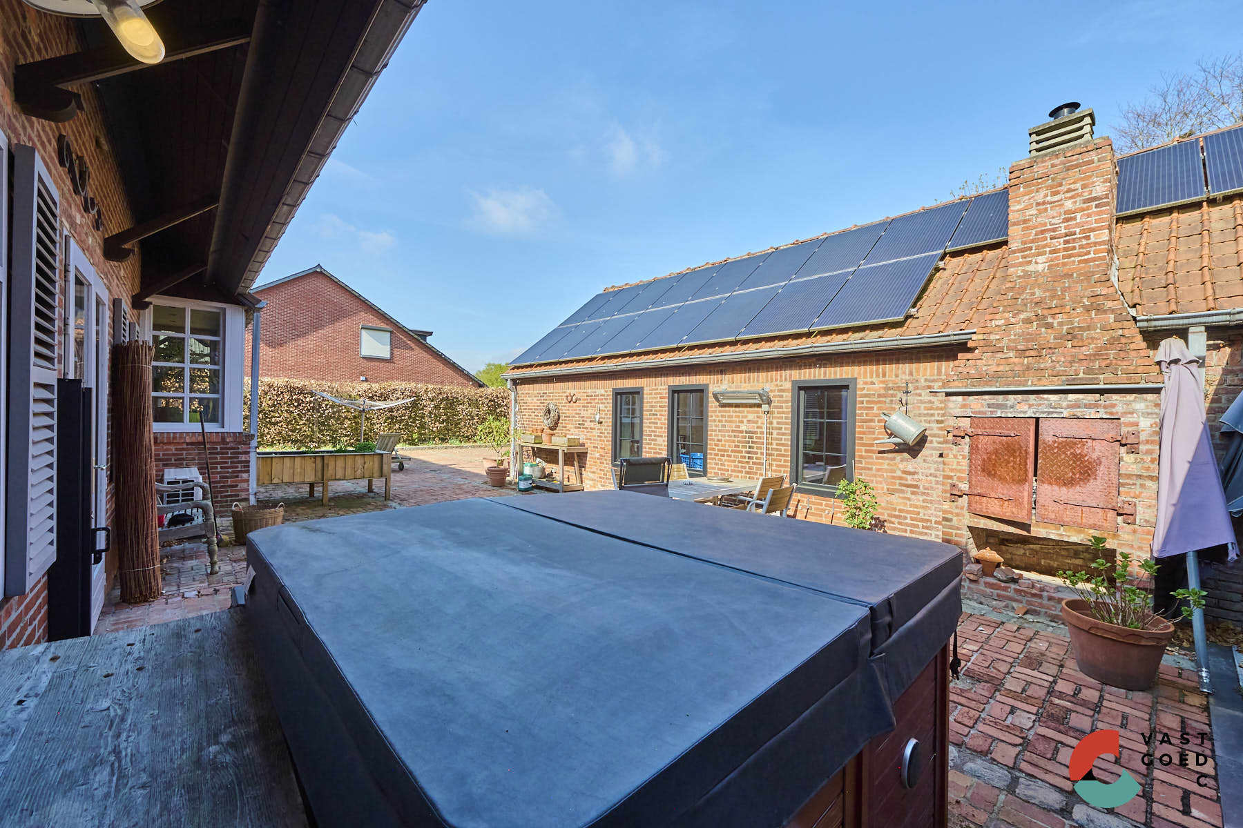 Rustig gelegen karaktervolle hoeve met zicht op de weilanden foto 39