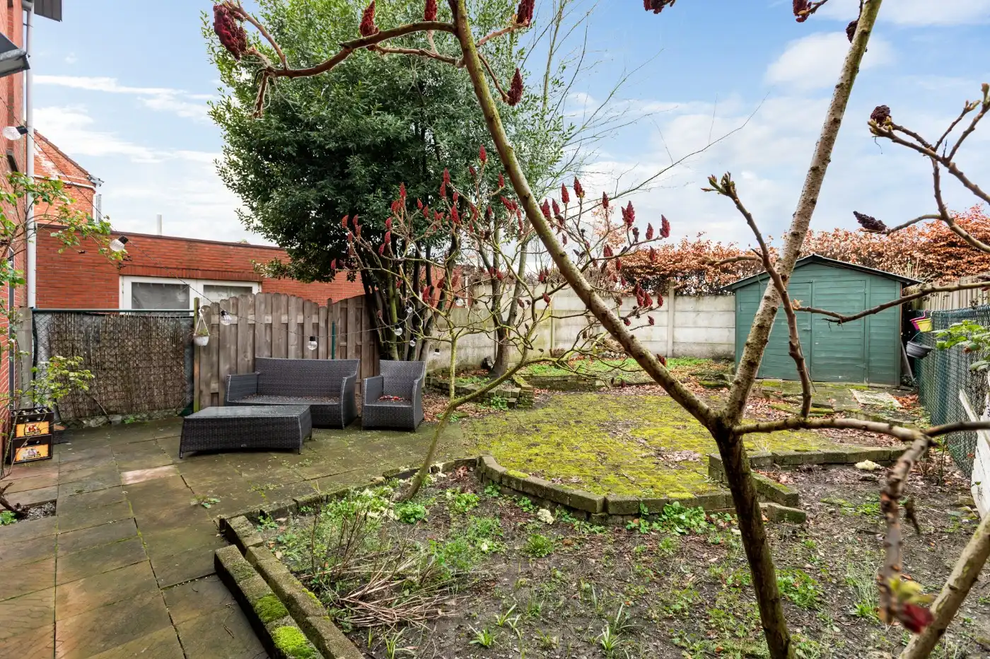 Groot, instapklaar app. met 1 à 2 slpk. en tuin in het centrum van Putte foto 16