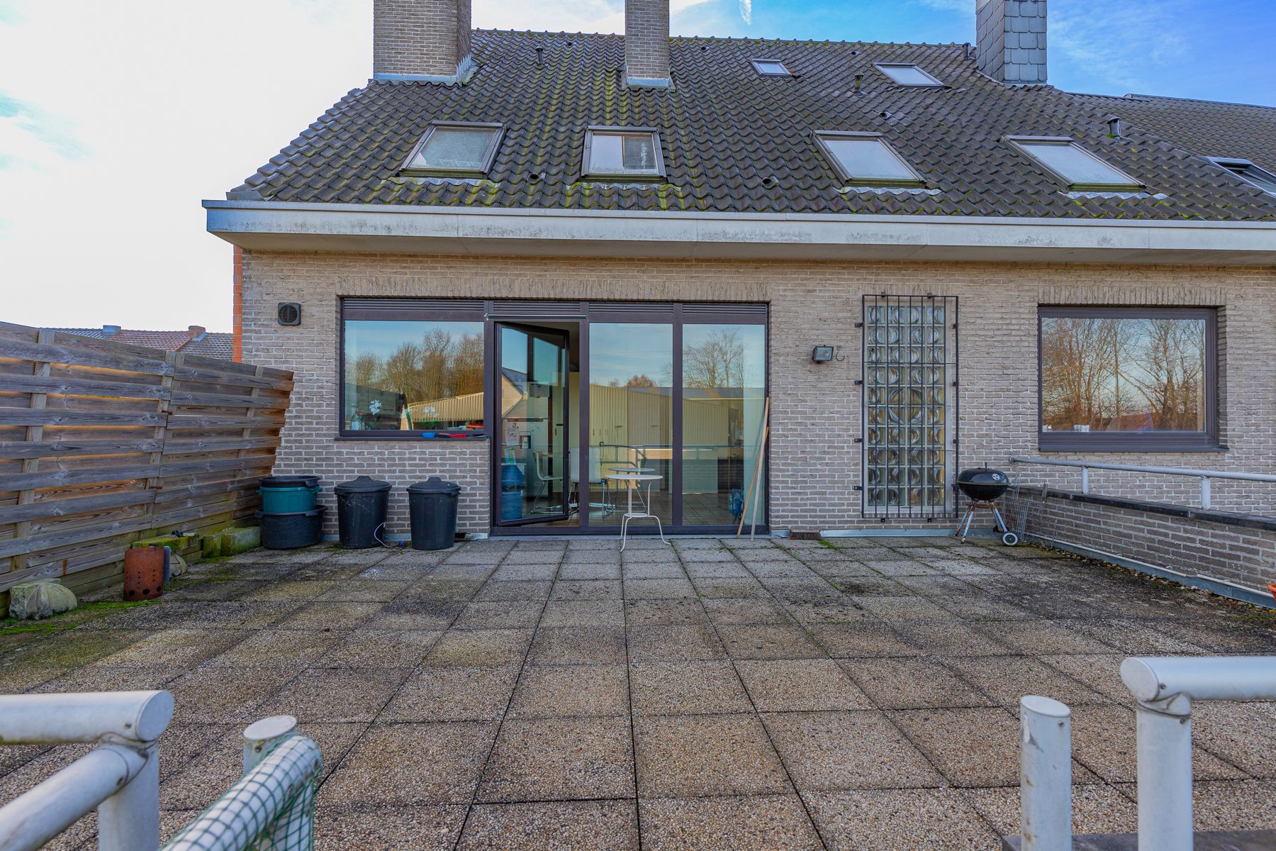 Polyvalent gebouw met appartement in hartje Malderen foto 16