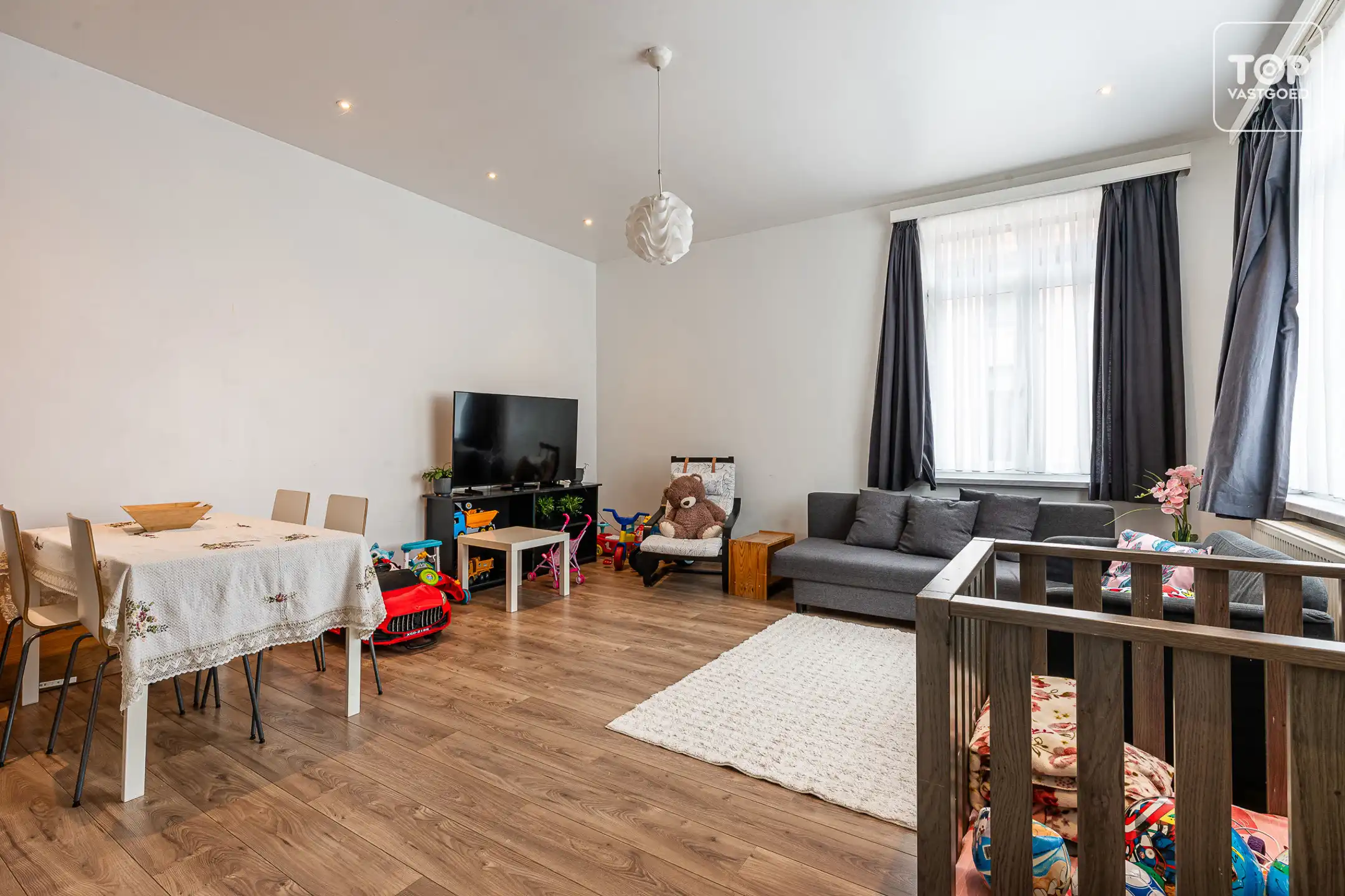 Opbrengsteigendom met polyvalente ruimte + 2slpk appartement foto 15