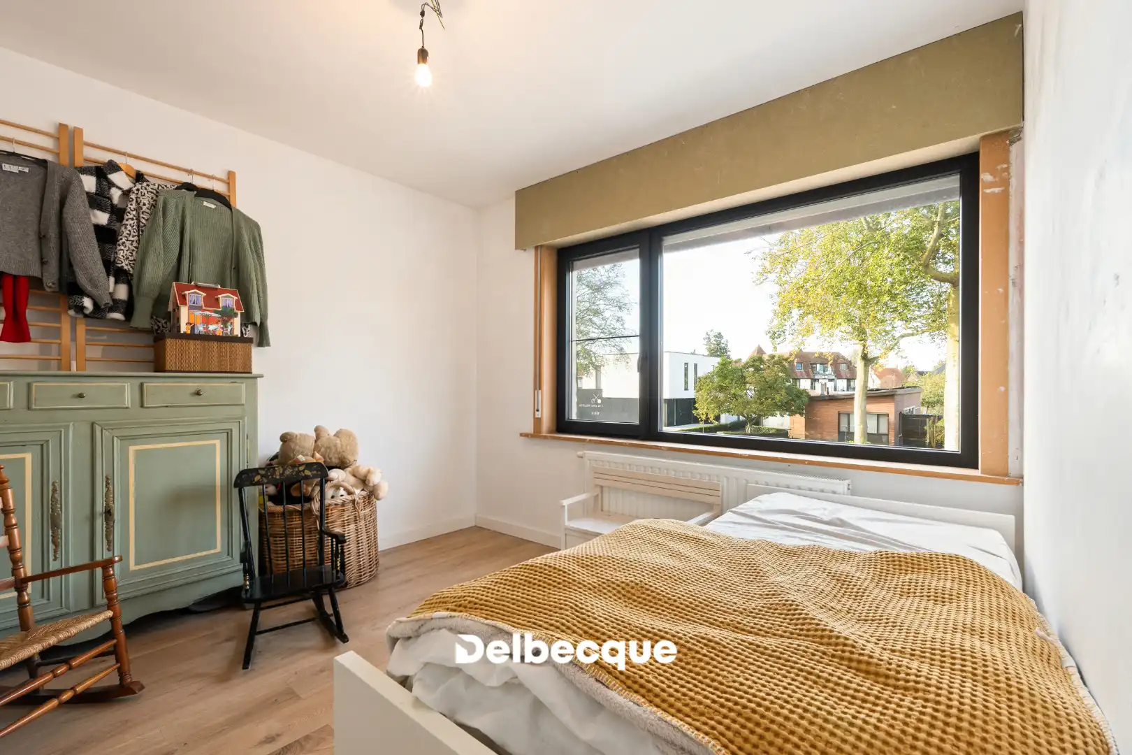 Instapklare halfopen woning met 3 slaapkamers, tuin en garage in Varsenare foto 9