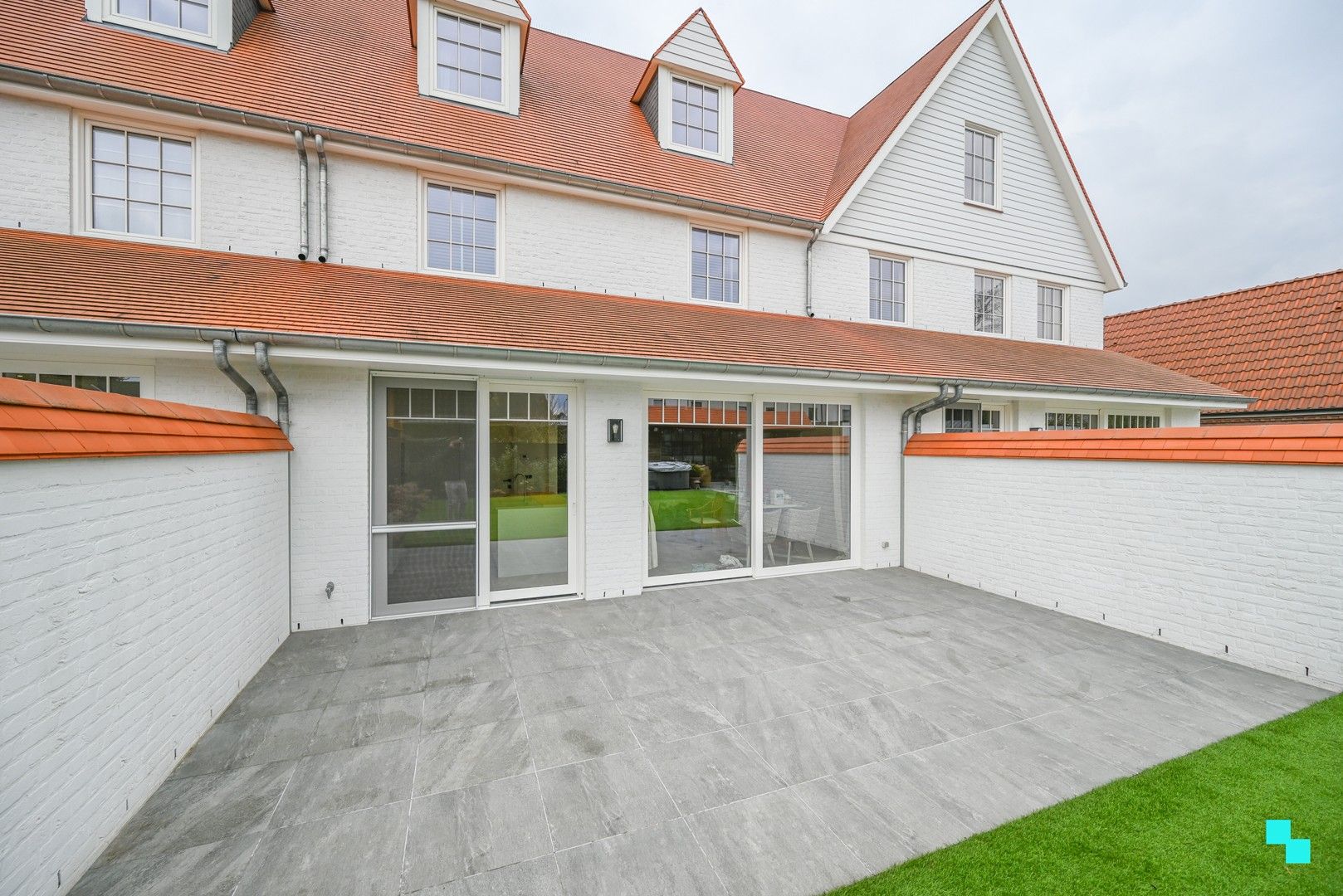 Unieke high-end woning in rustige buurt in Waregem foto 11