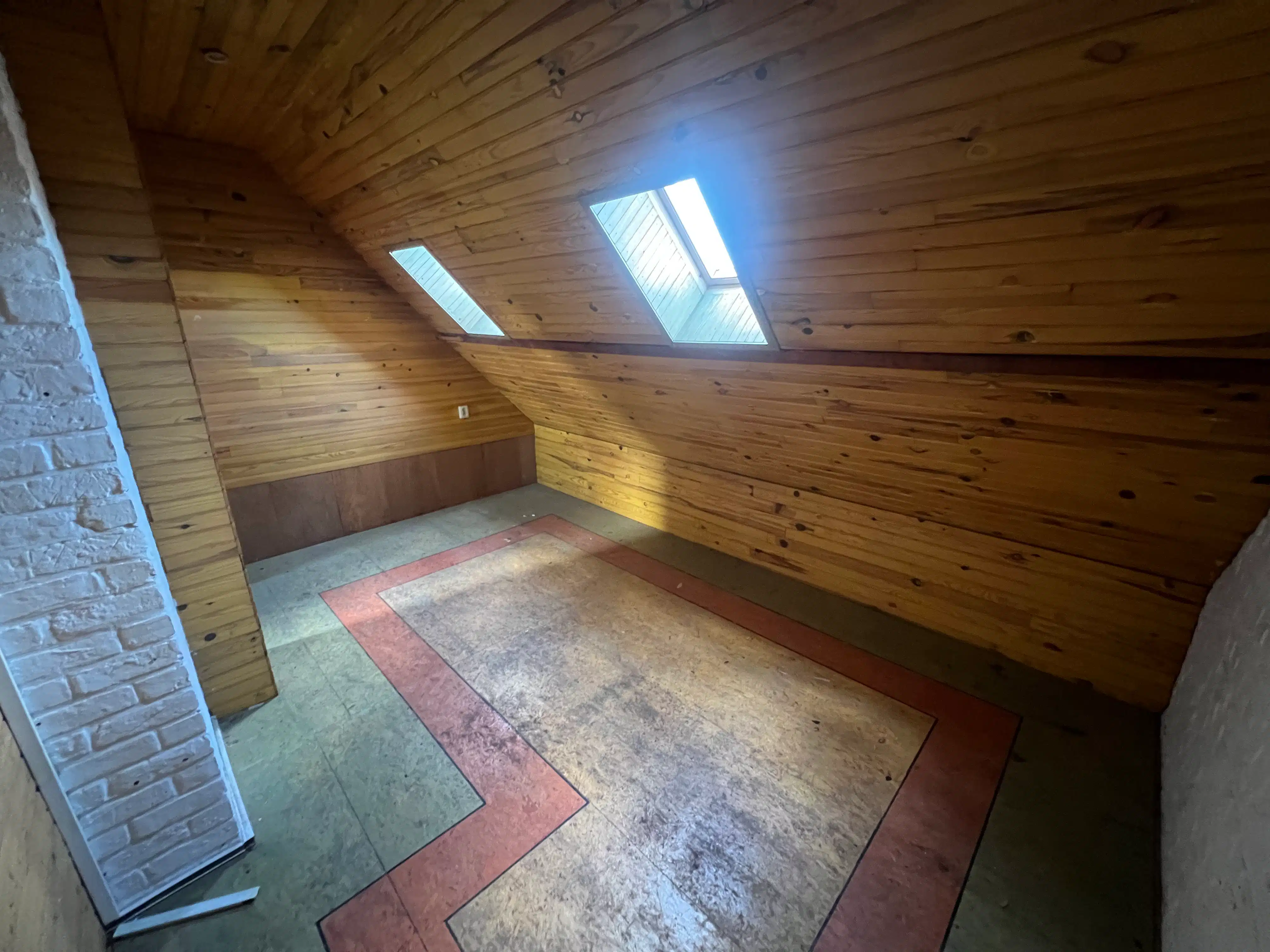 Halfopen bebouwing met zonnige tuin foto 22