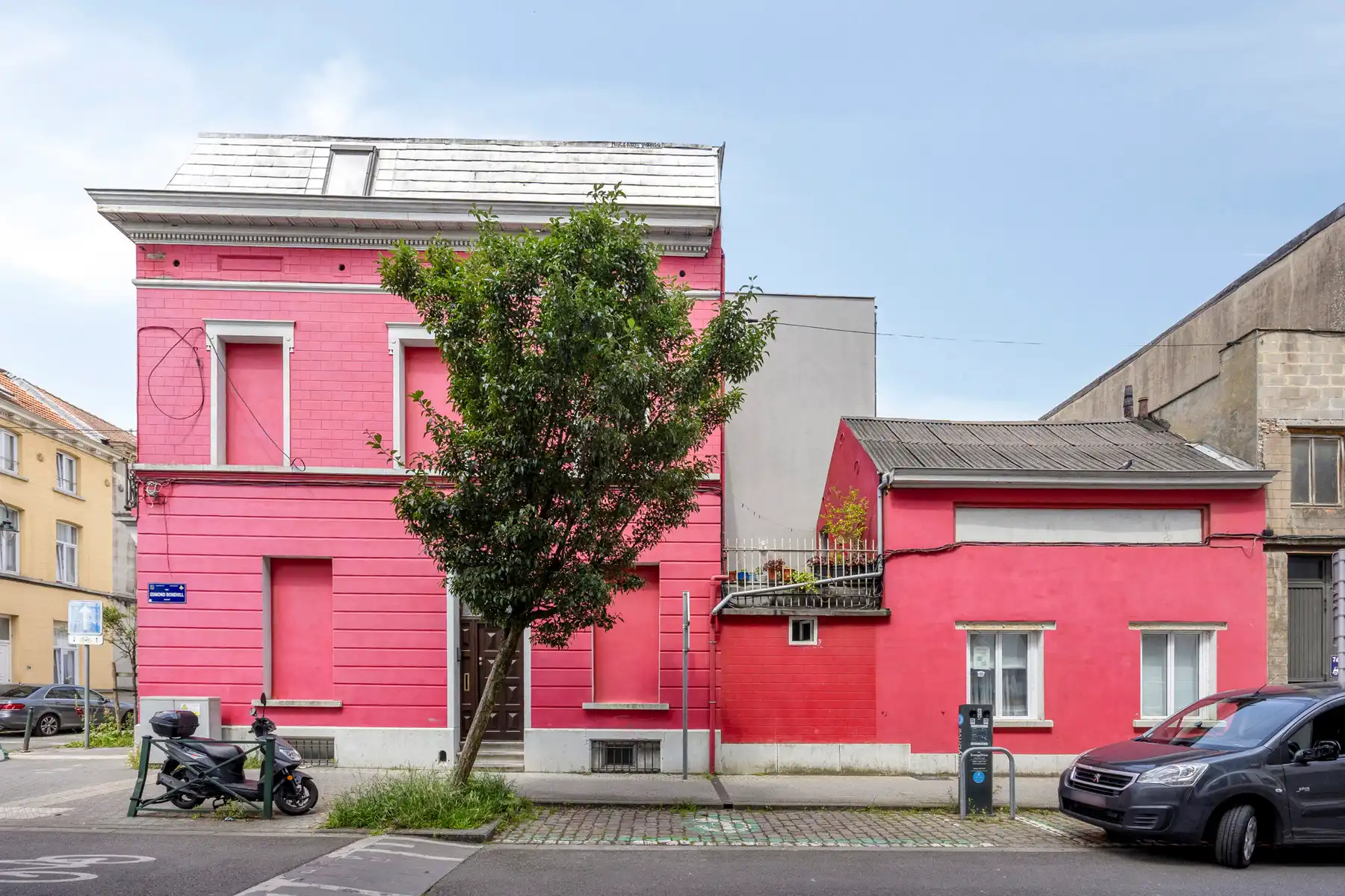Goed gelegen en goed onderhouden woning met 4 slaapkamers foto 2