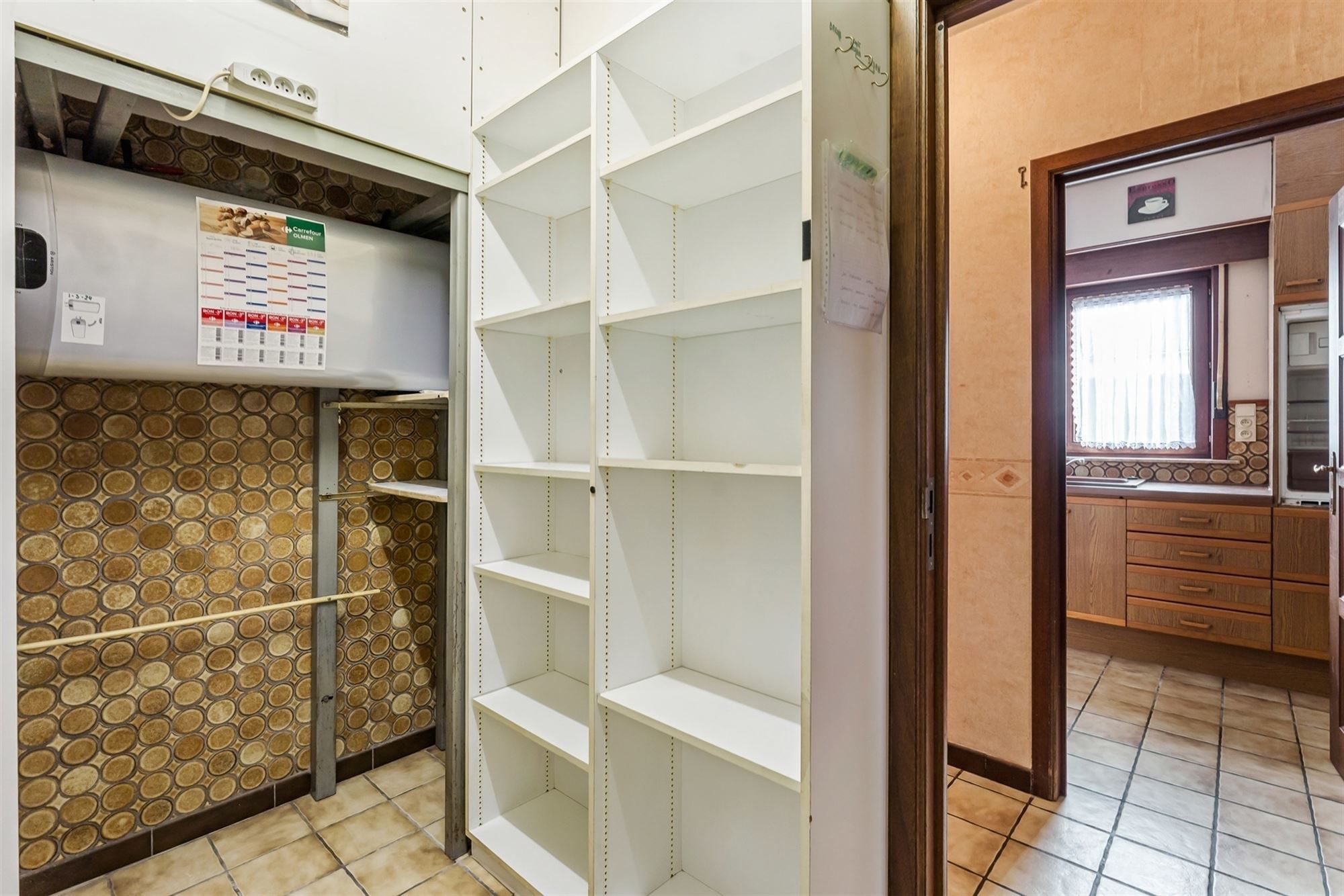 WONING MET GELIJKVLOERSE KAMER OP 950M2 foto 12