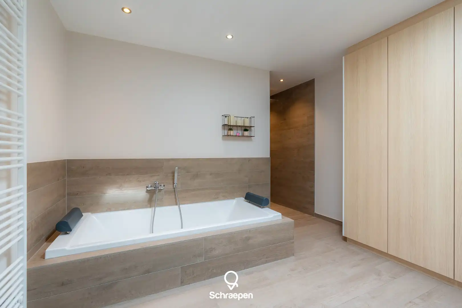 Instapklare én energiezuinige gezinswoning (216 m²) met 3 tot 4 slpks op ideale ligging te Zonhoven! foto 13