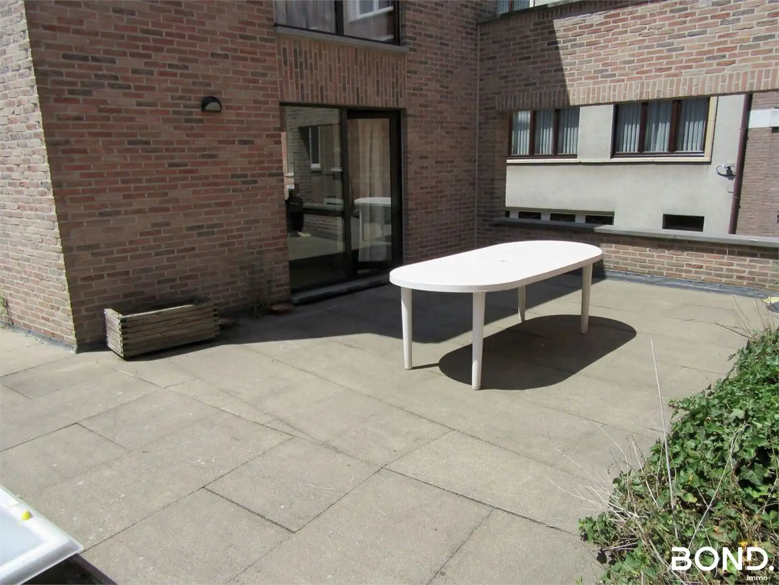 Zeer ruime STUDENTEN studio  met terras te huur in Leuven centrum foto 7