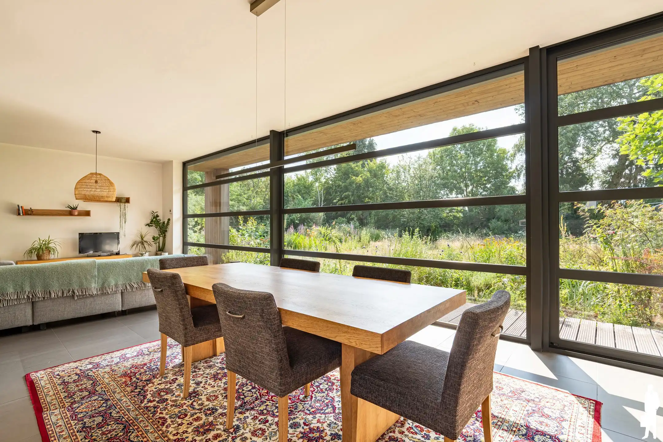 Unieke woning; architecturaal ontwerp, organische natuurtuin foto 10